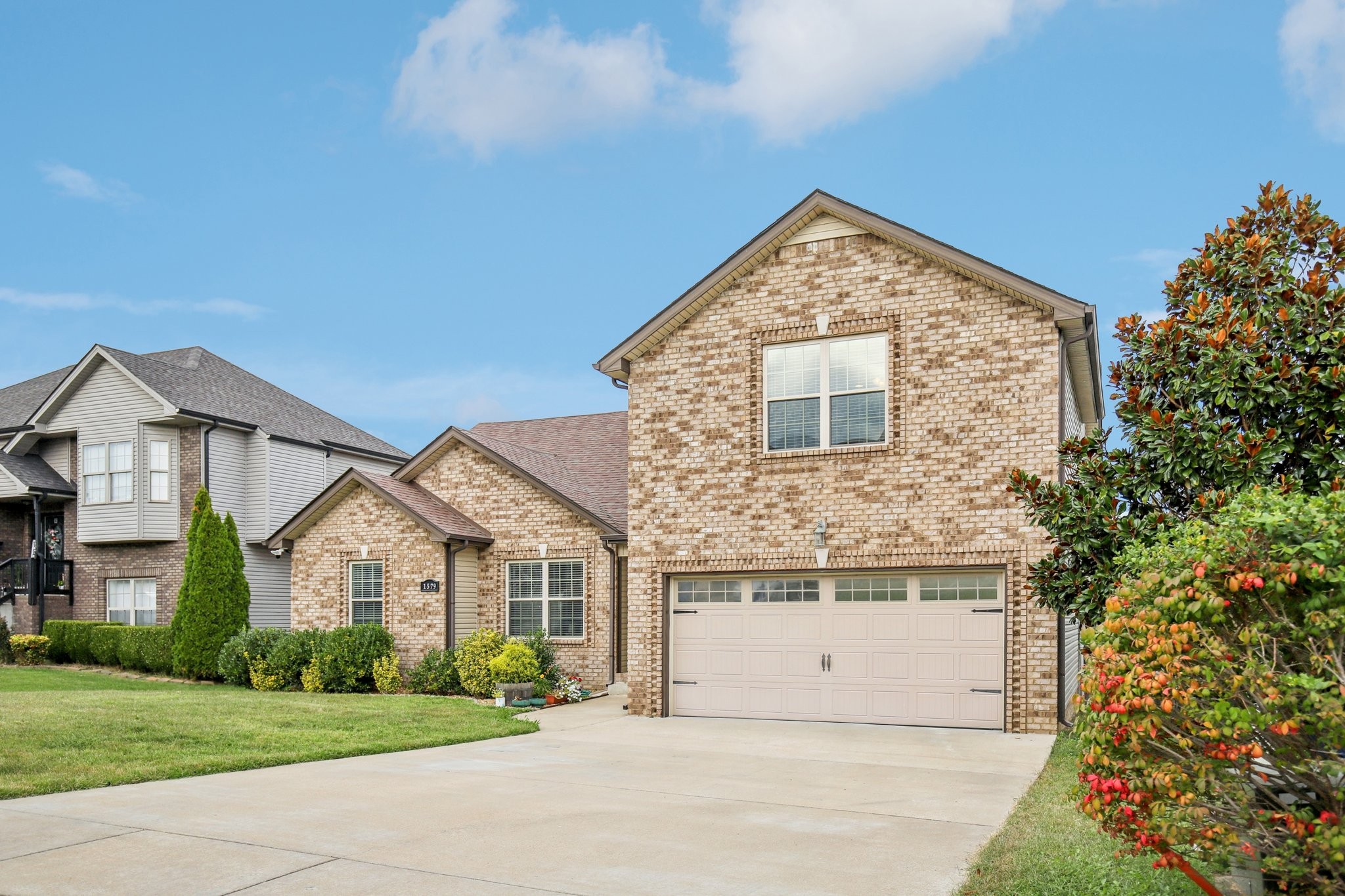 1579 Cobra Ln