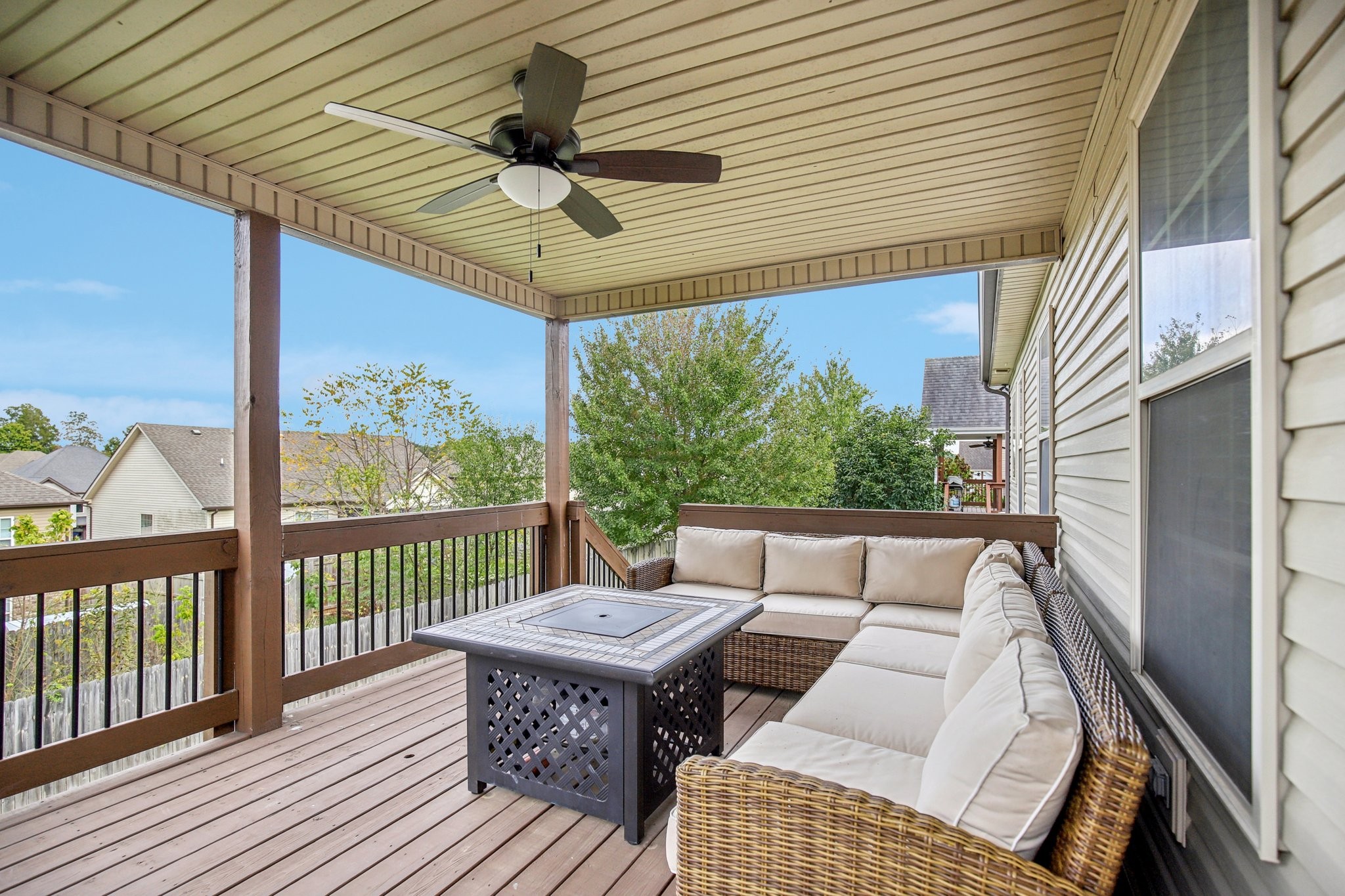 1579 Cobra Ln