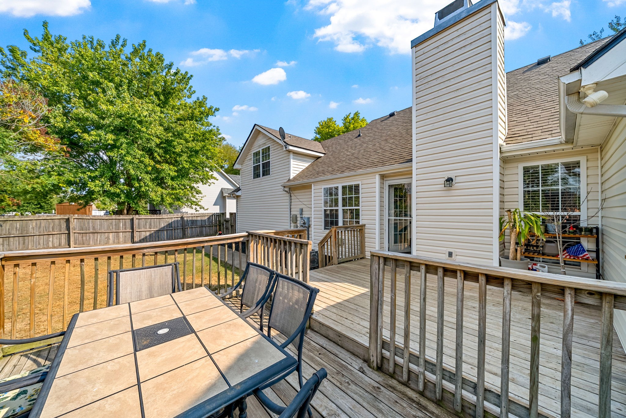 773 Fire Break Dr