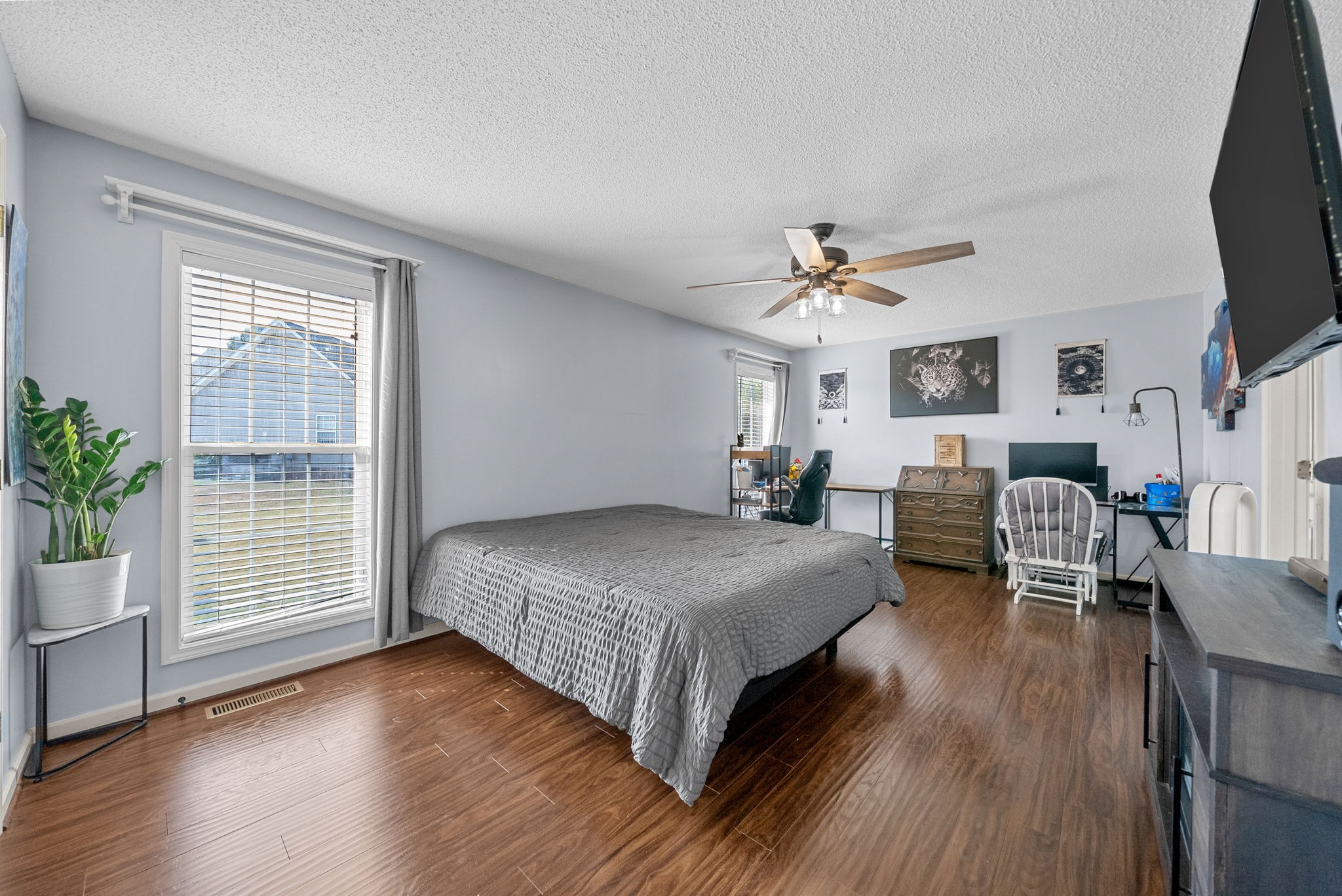 773 Fire Break Dr