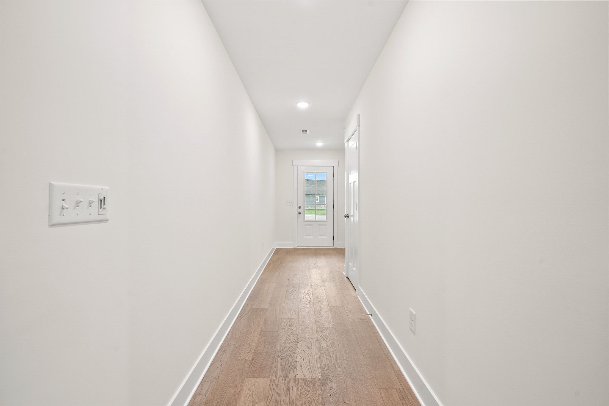 1620 Collins View Way