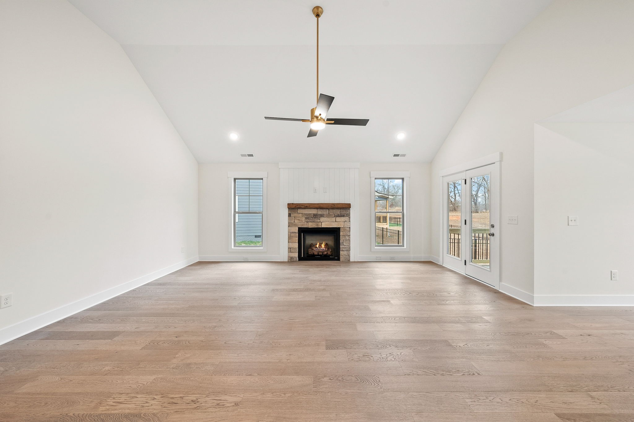 1620 Collins View Way