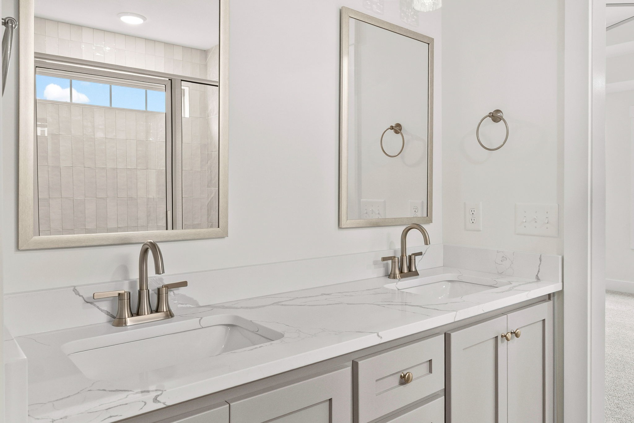 1620 Collins View Way