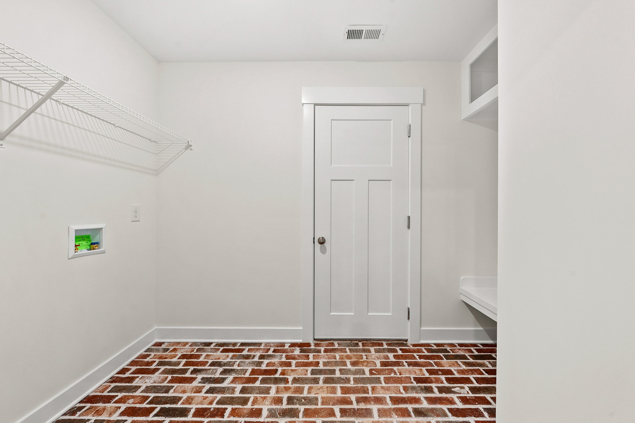 1620 Collins View Way