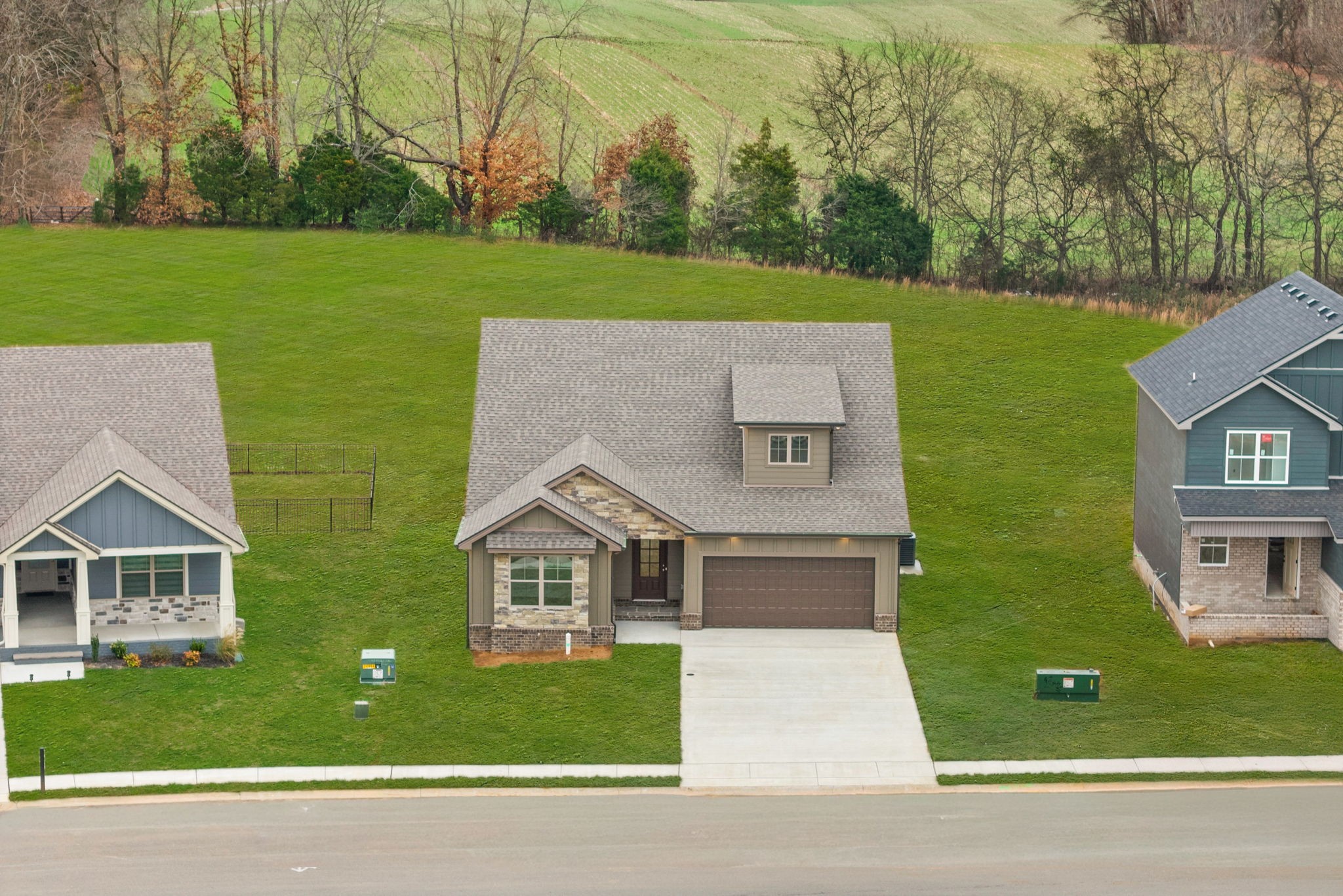 1620 Collins View Way