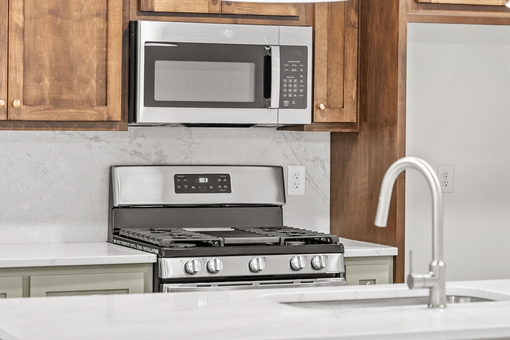 1620 Collins View Way