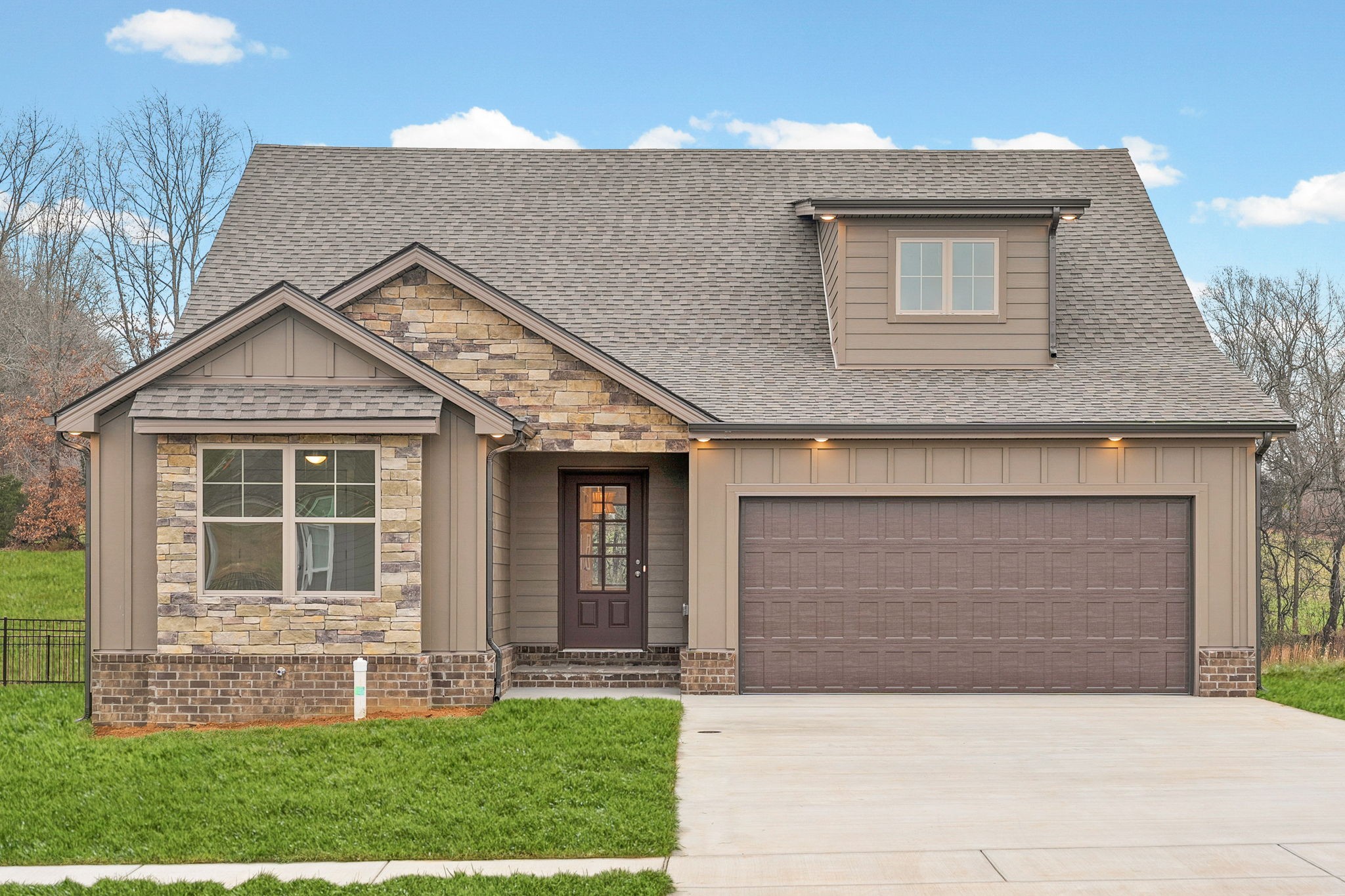 1620 Collins View Way