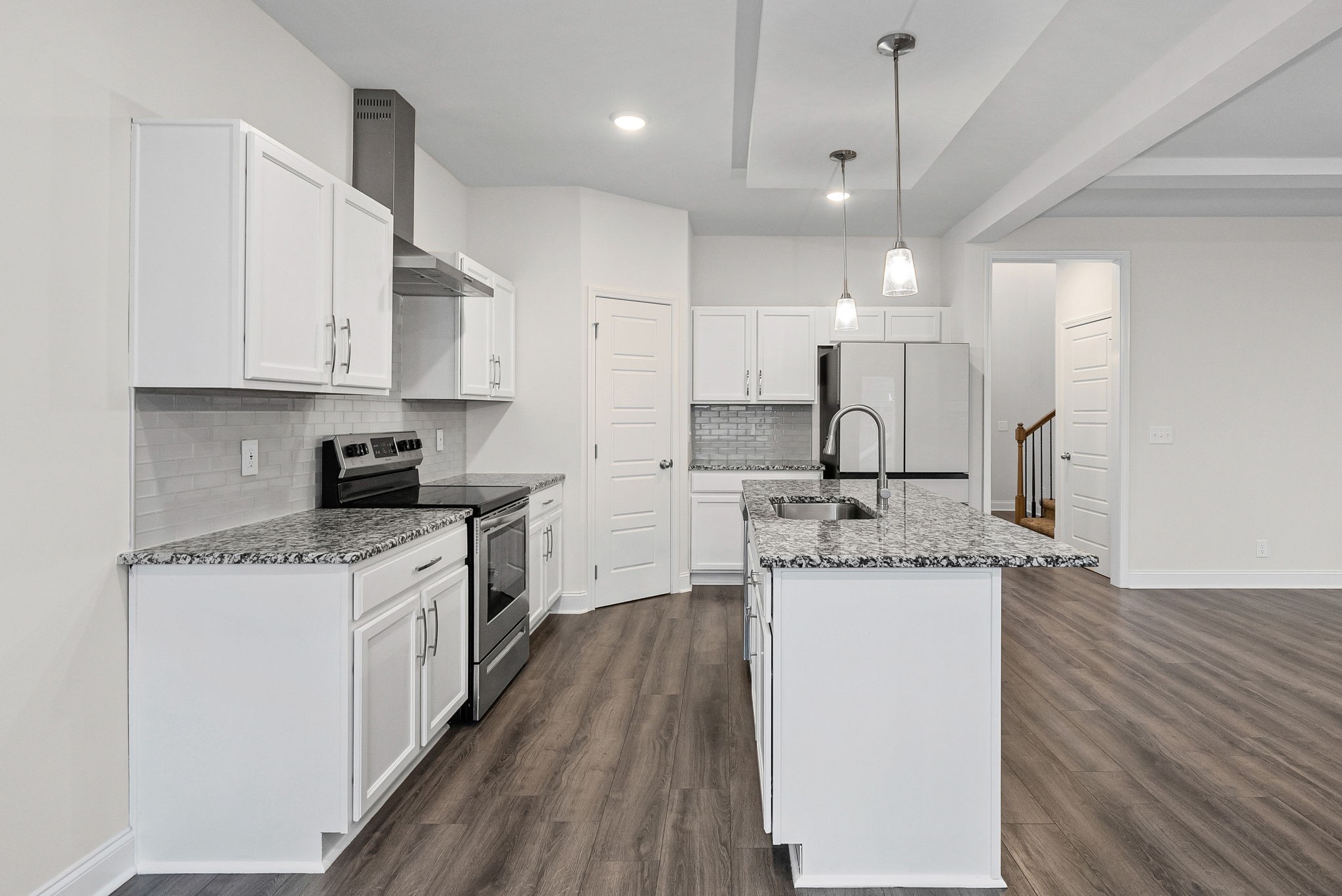 501 Bloomington Trce