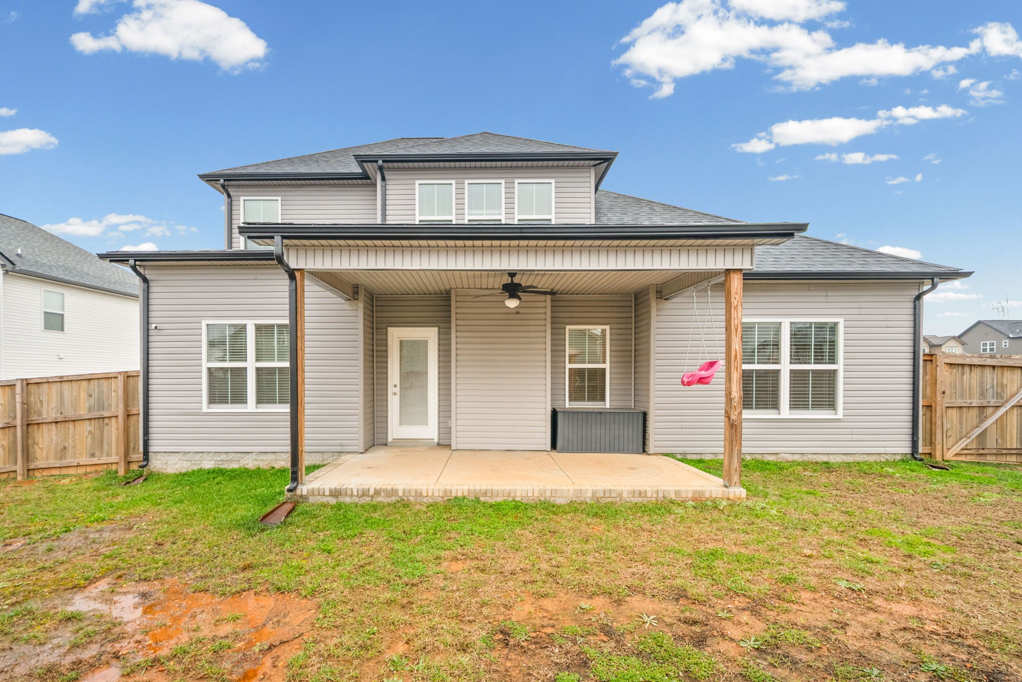 501 Bloomington Trce