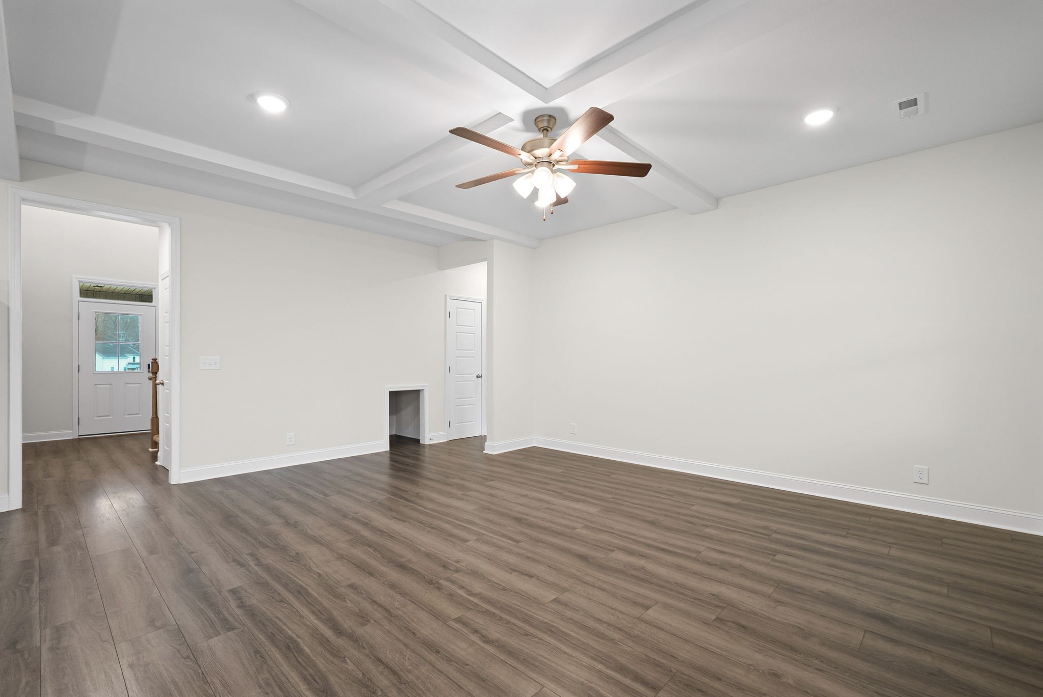 501 Bloomington Trce