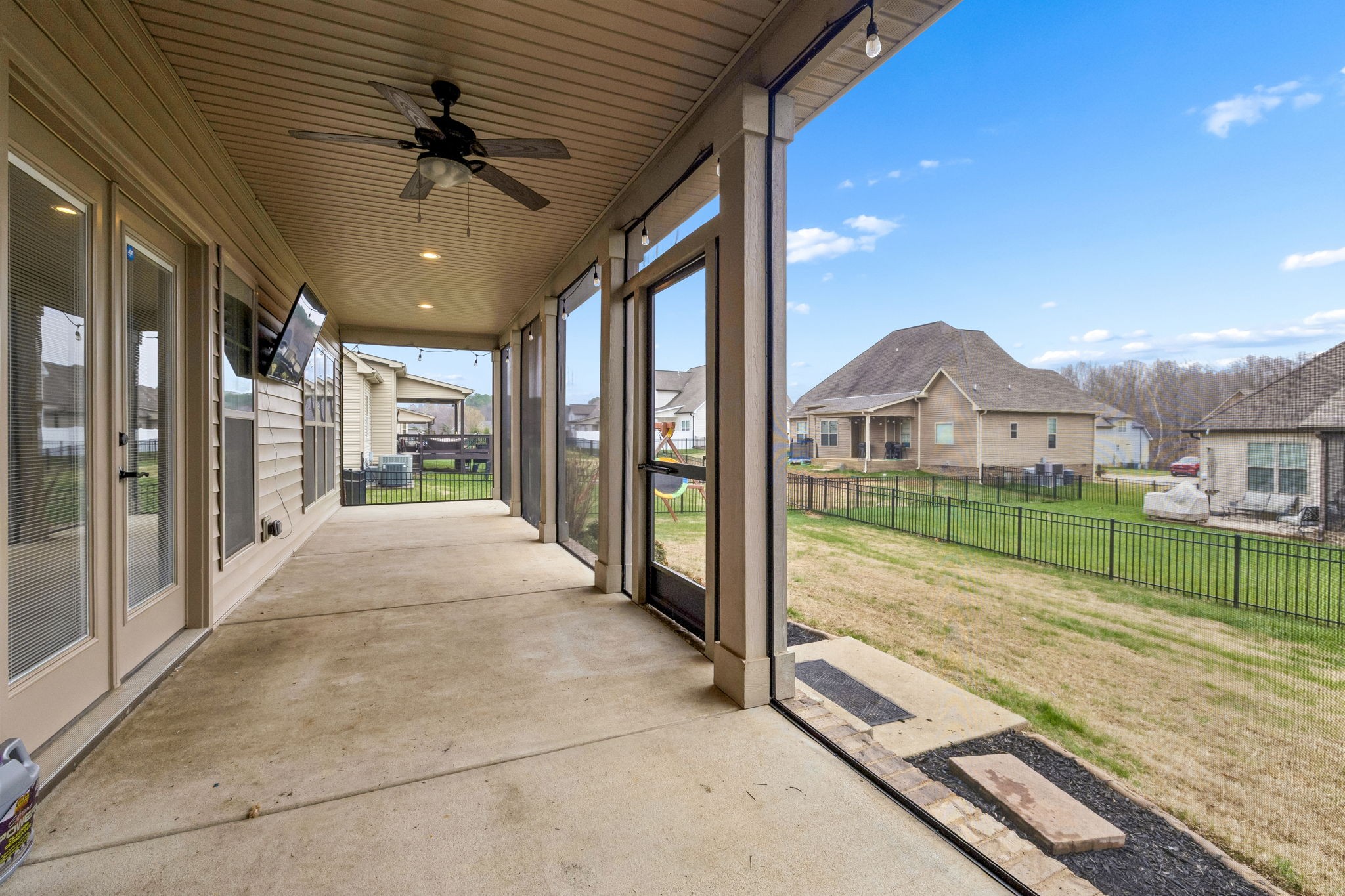 3556 Smith Brothers Ln