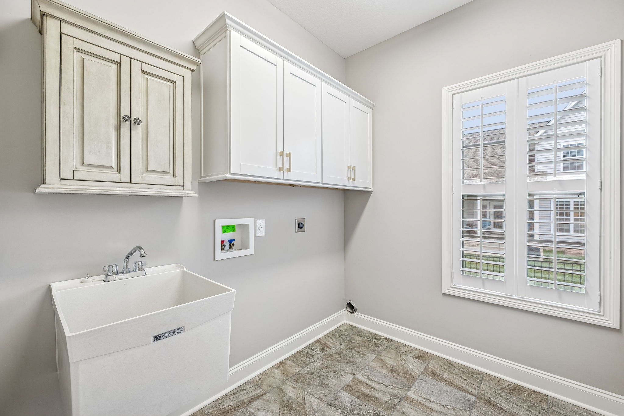 3556 Smith Brothers Ln