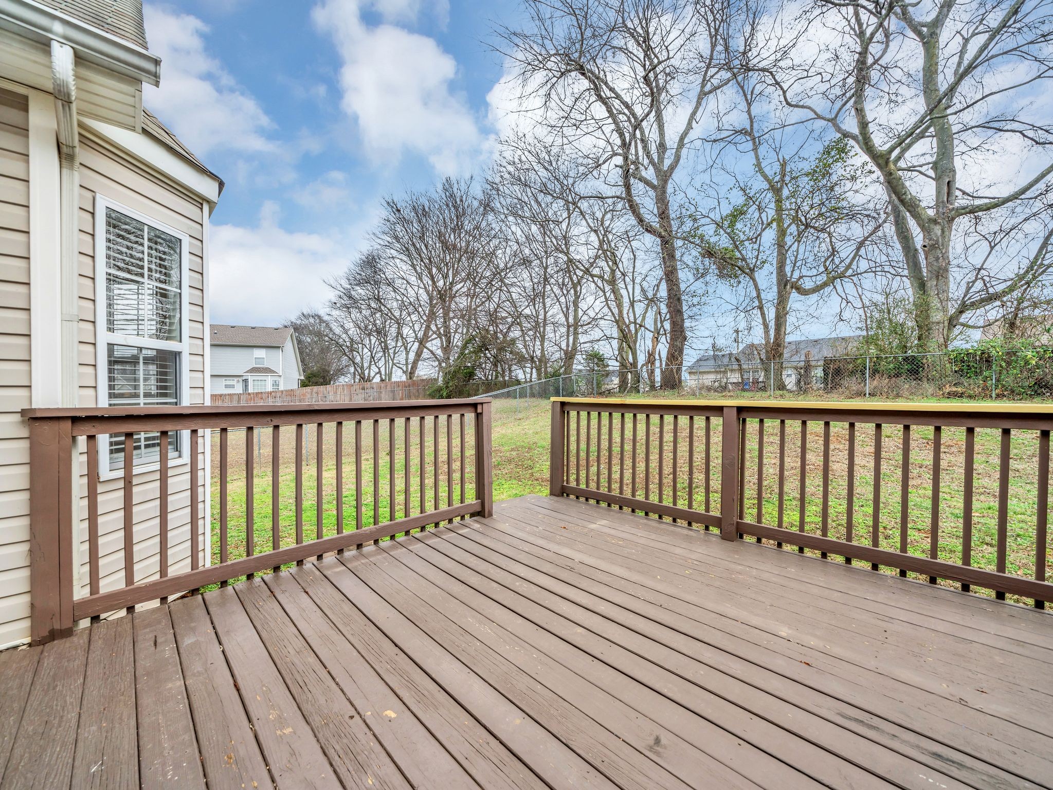 3823 Angelise Ln, NE