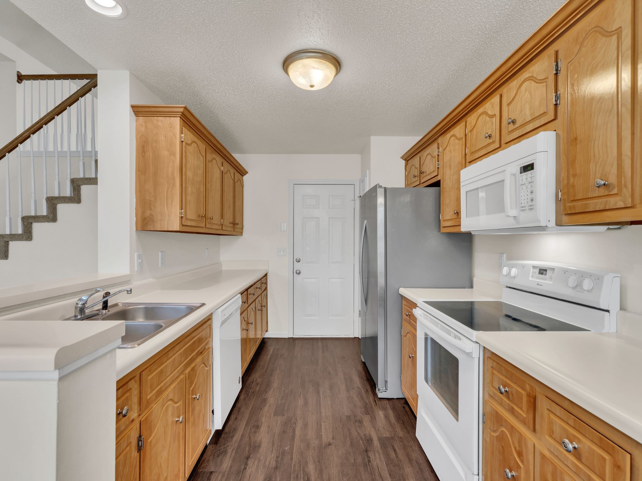 3823 Angelise Ln, NE