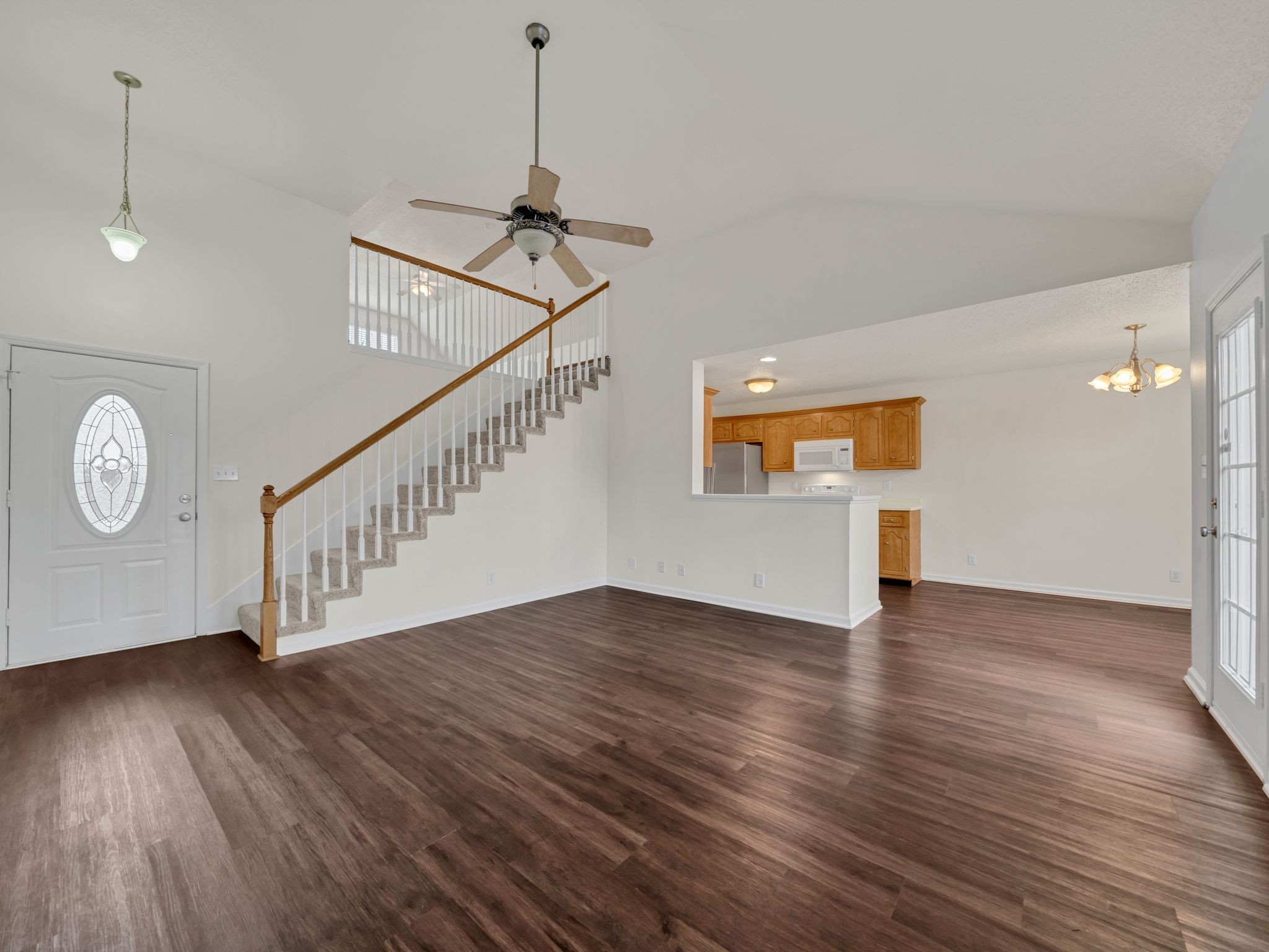 3823 Angelise Ln, NE