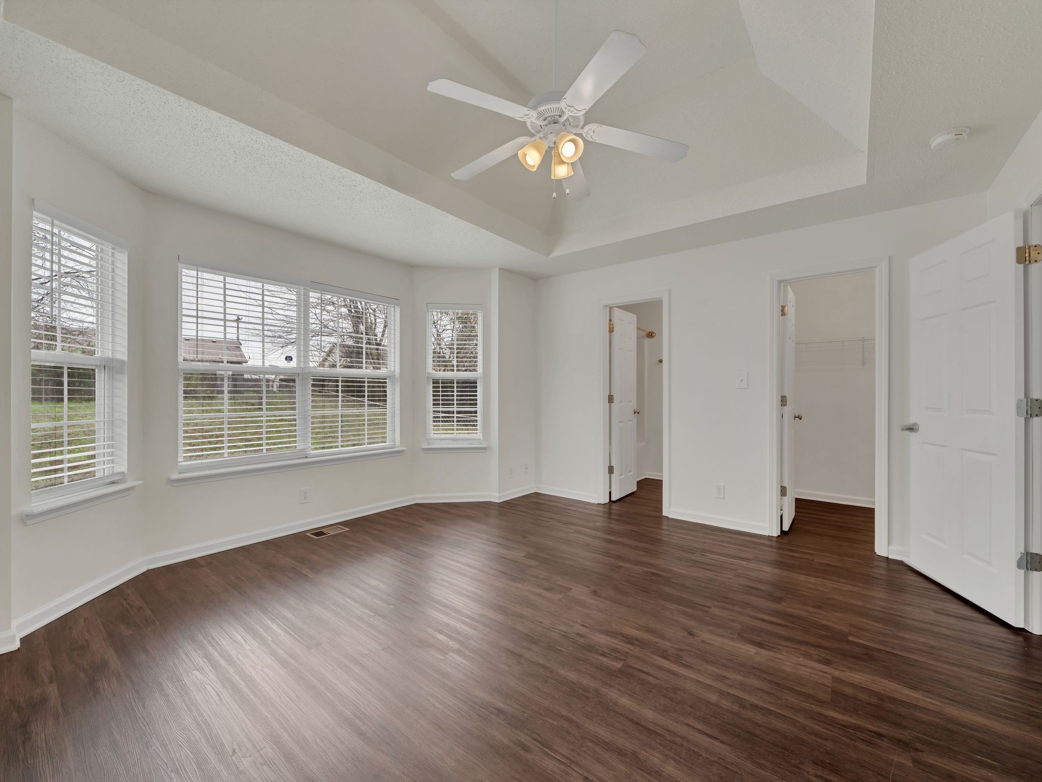 3823 Angelise Ln, NE