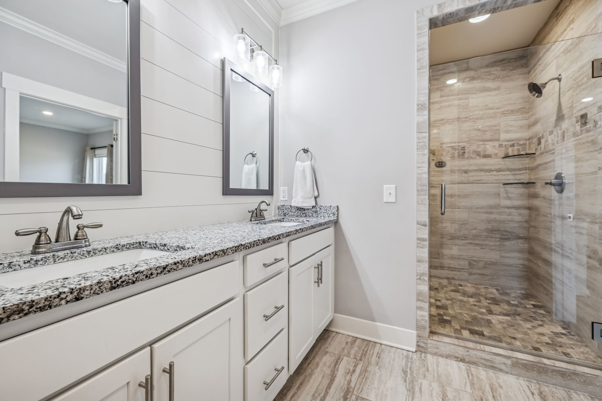 1005 Hickory Point Rd