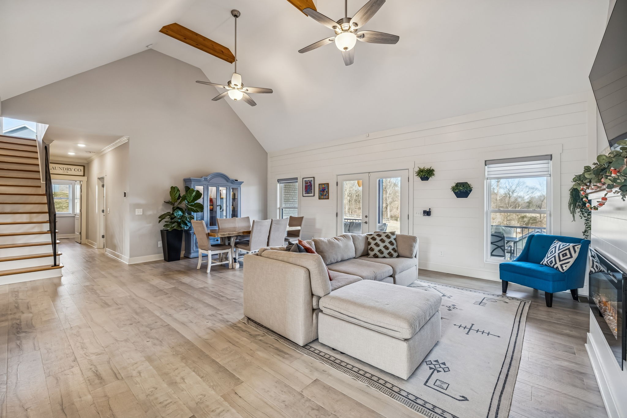 1005 Hickory Point Rd