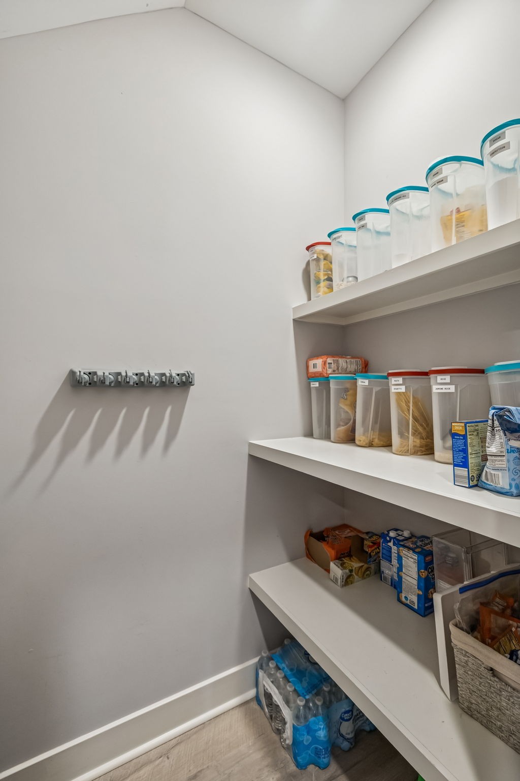 1005 Hickory Point Rd