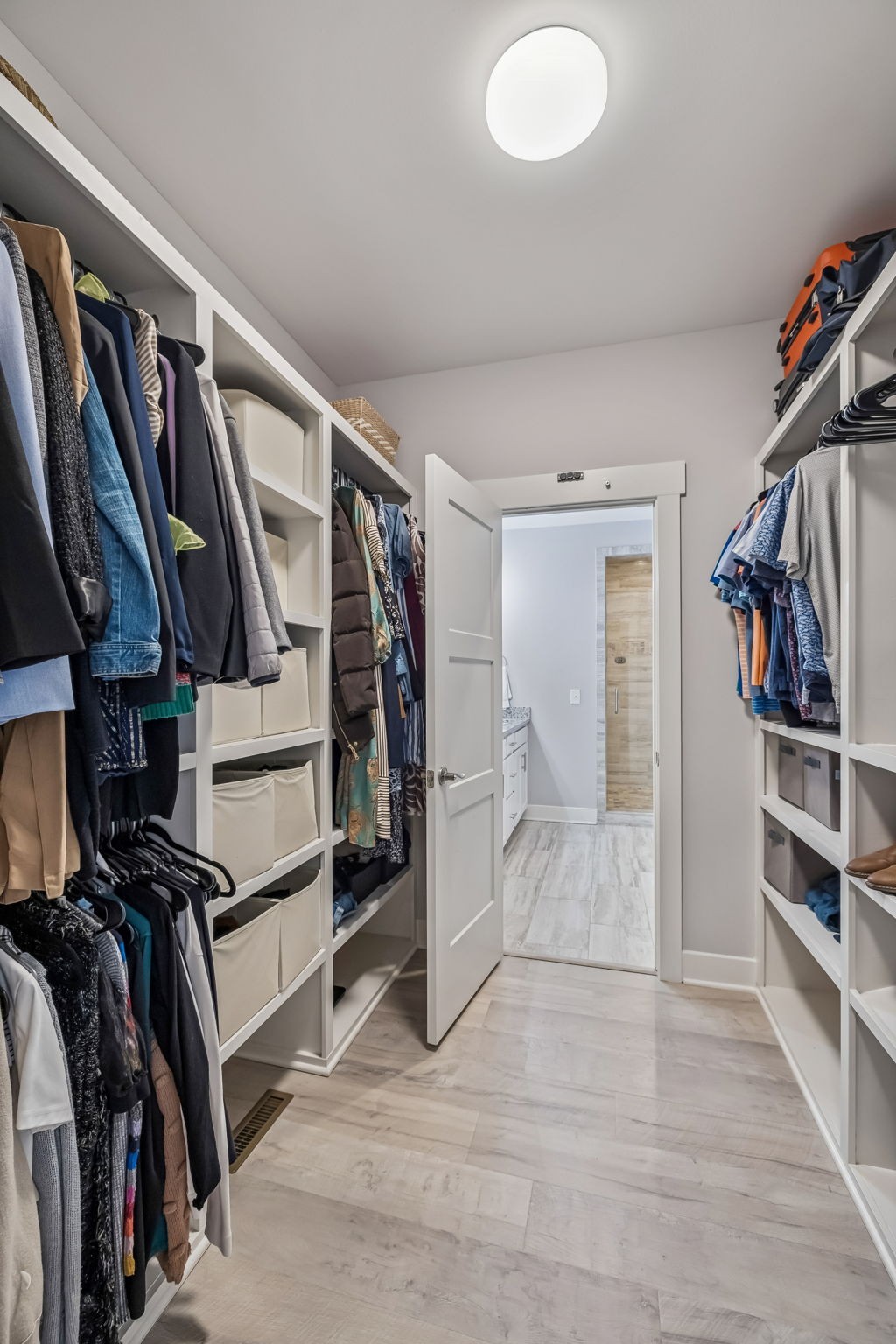 1005 Hickory Point Rd