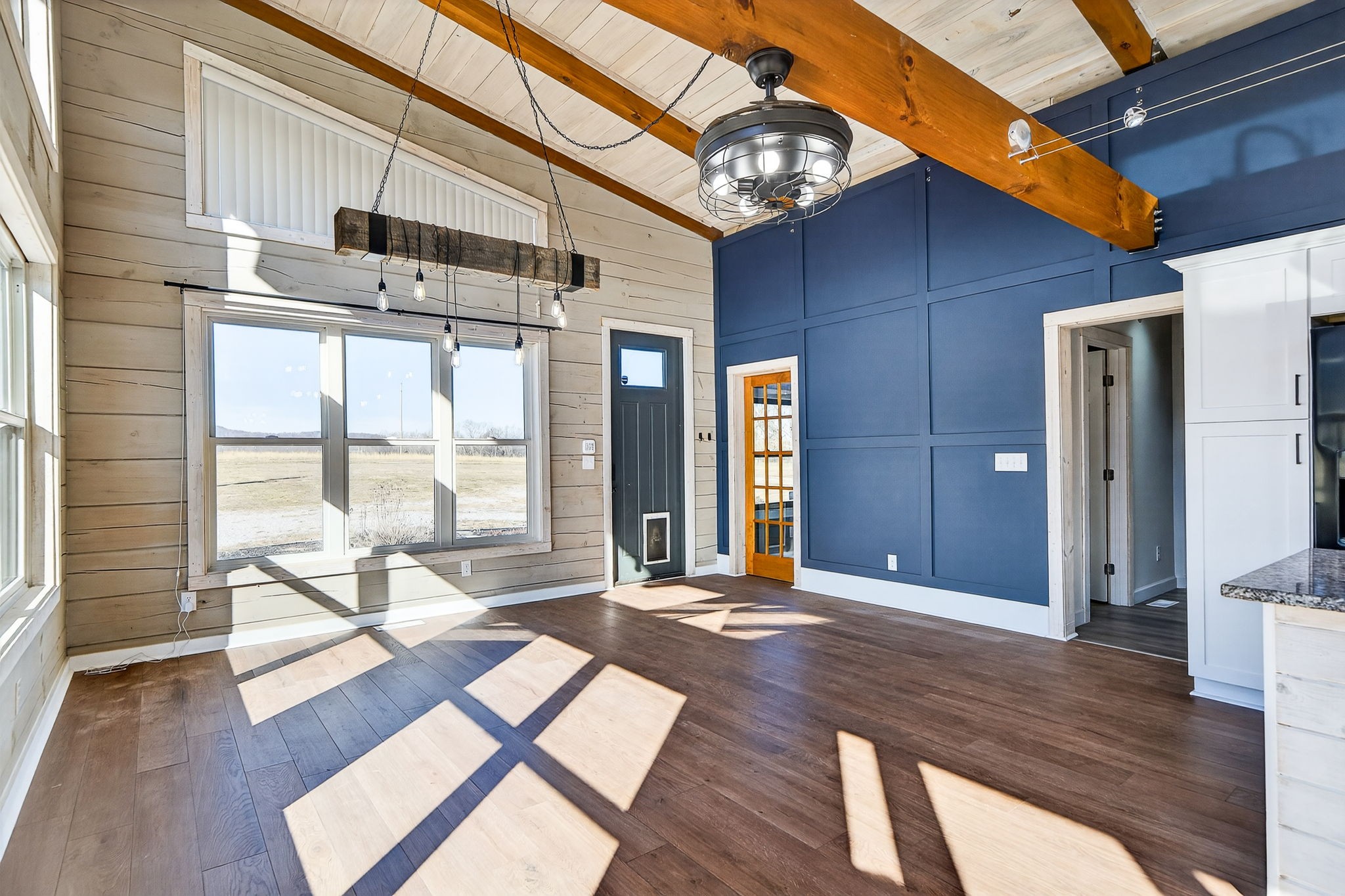 1405 Cane Creek Cummingsville Rd