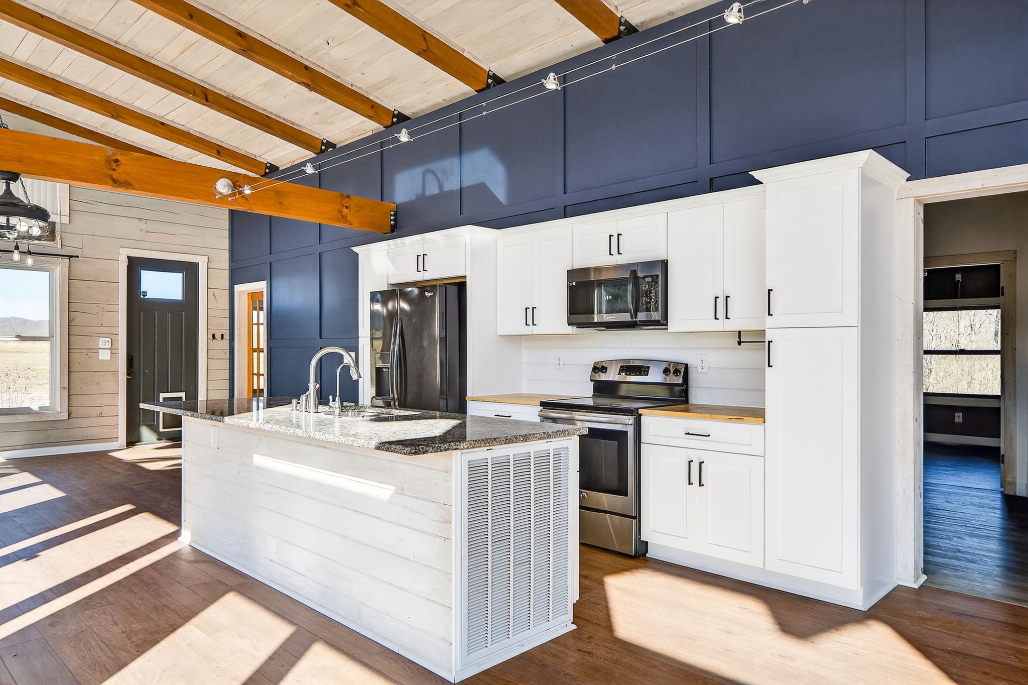 1405 Cane Creek Cummingsville Rd