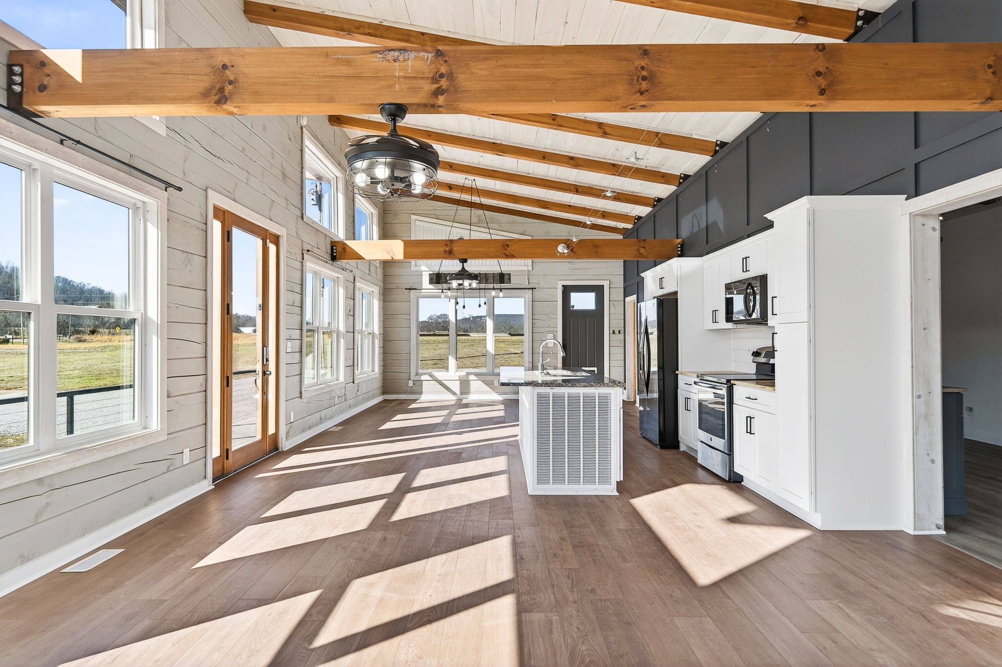 1405 Cane Creek Cummingsville Rd
