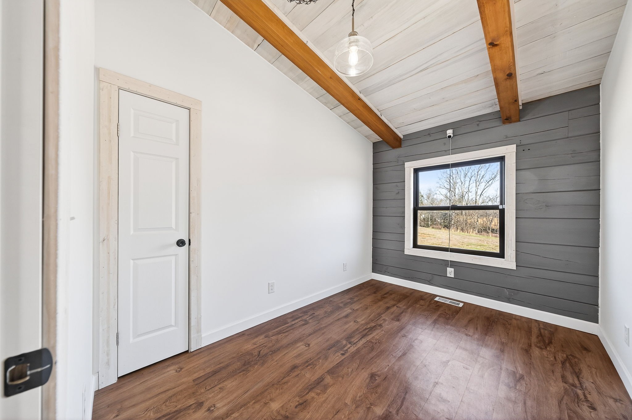 1405 Cane Creek Cummingsville Rd
