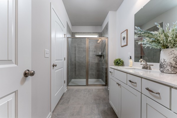938 Andasia Way