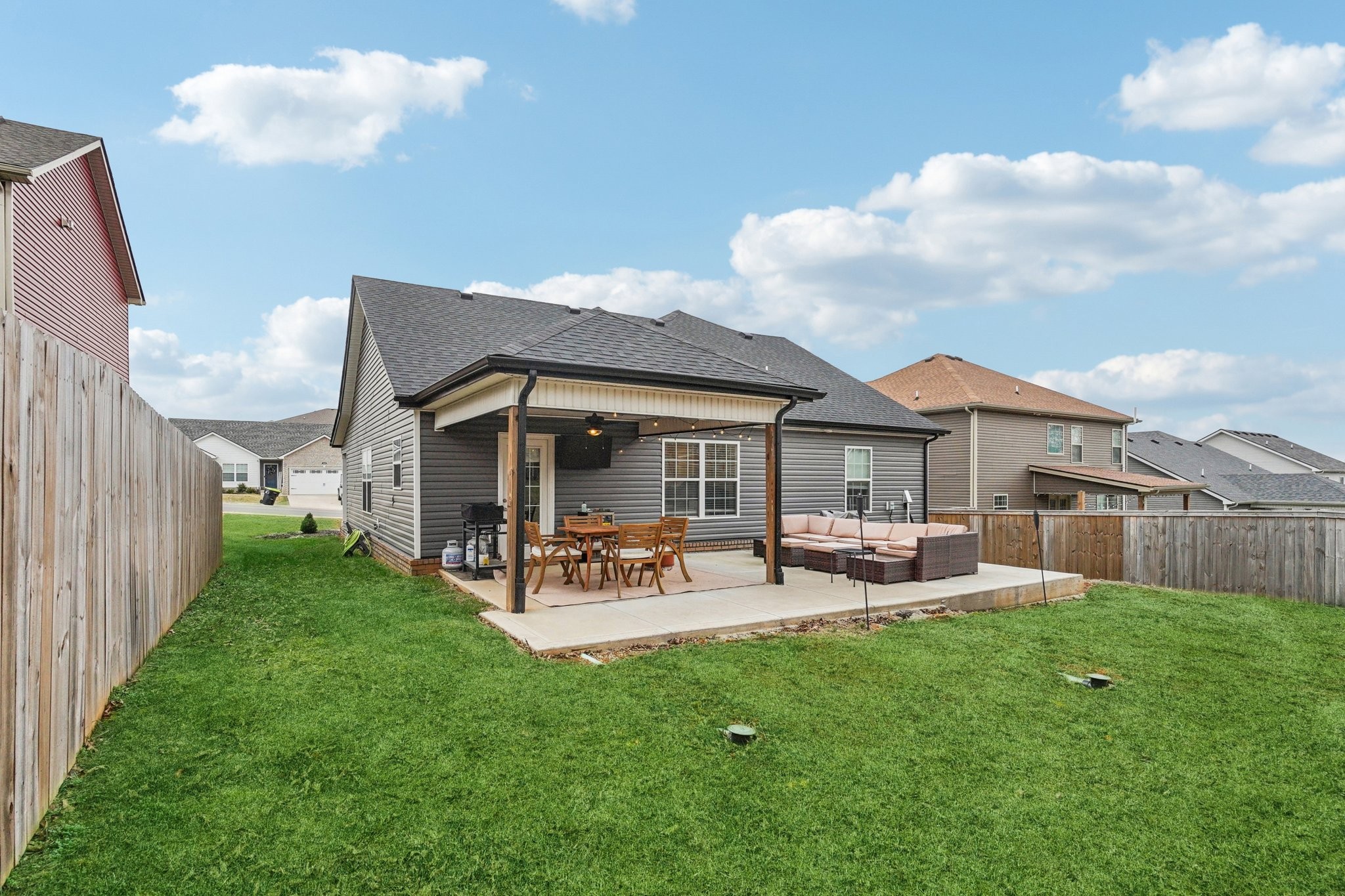 803 Lillian Grace Dr