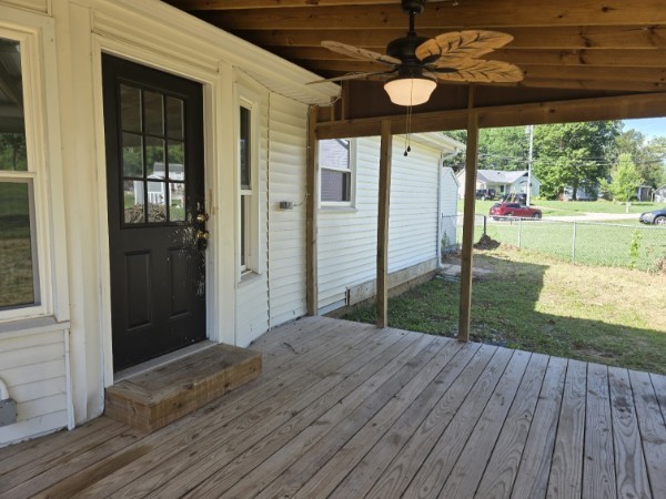 986 May Apple Dr
