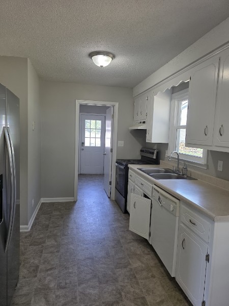 986 May Apple Dr