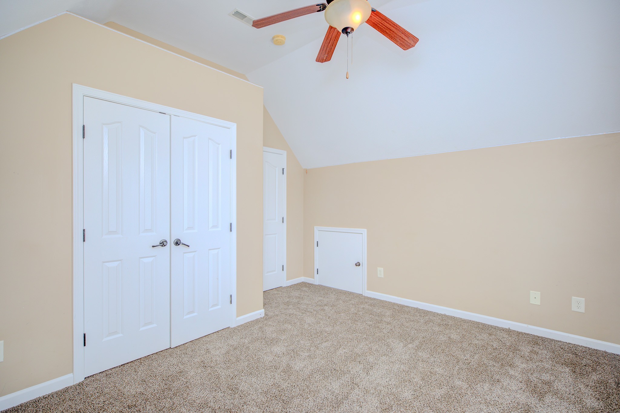 3344 Melissa Ln