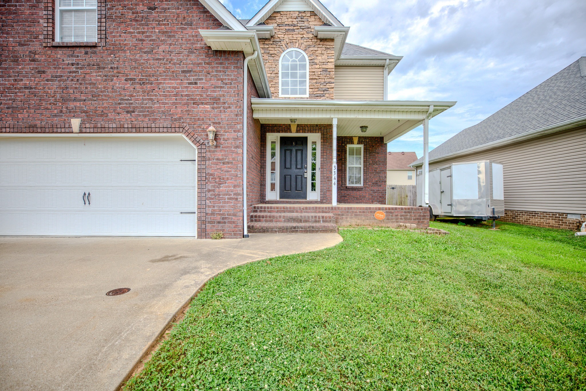 3344 Melissa Ln