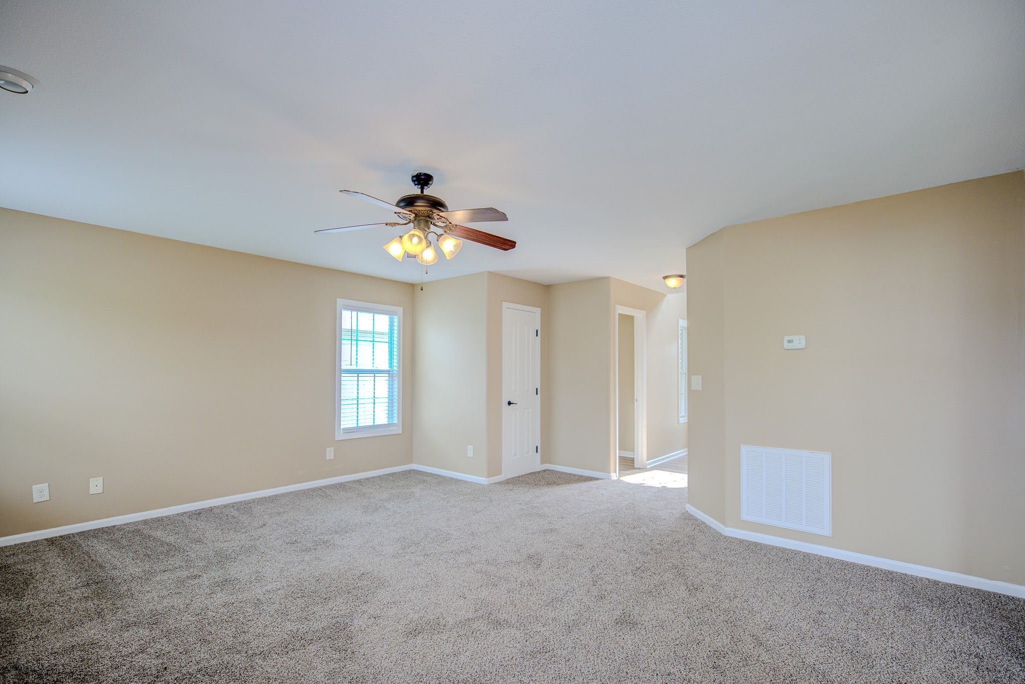 3344 Melissa Ln