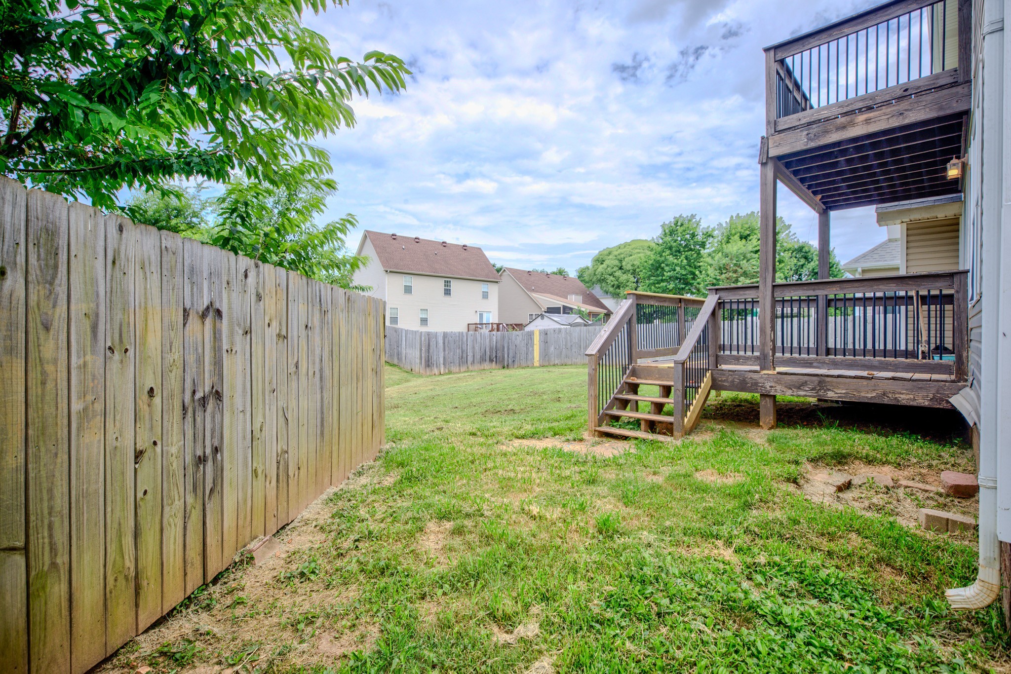 3344 Melissa Ln