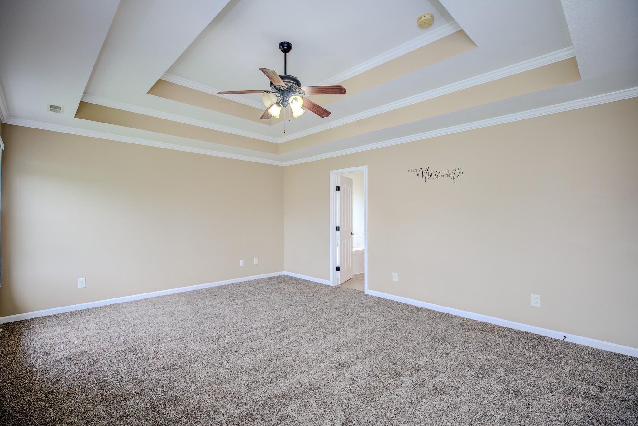 3344 Melissa Ln