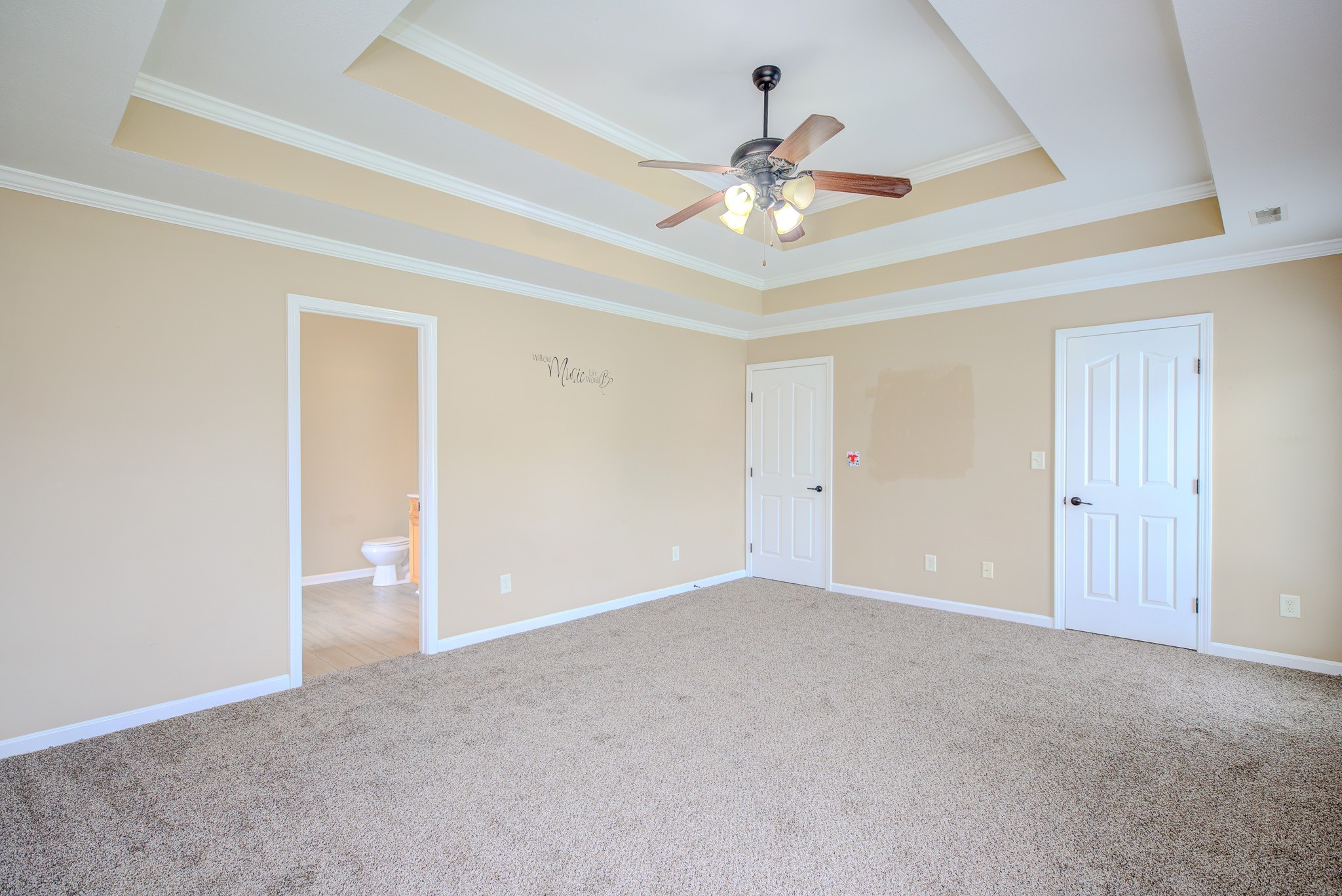3344 Melissa Ln