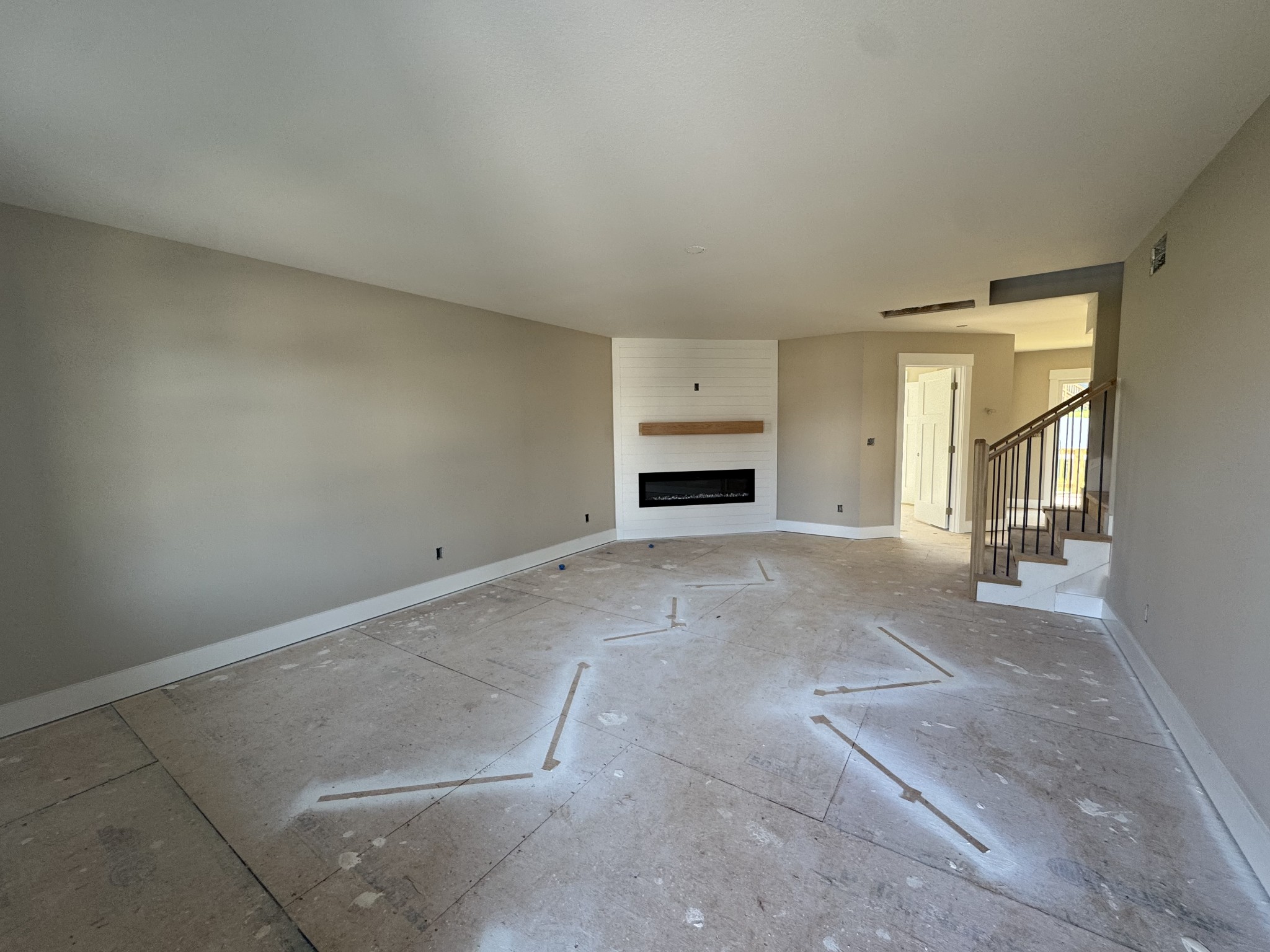365 Cardinal Creek