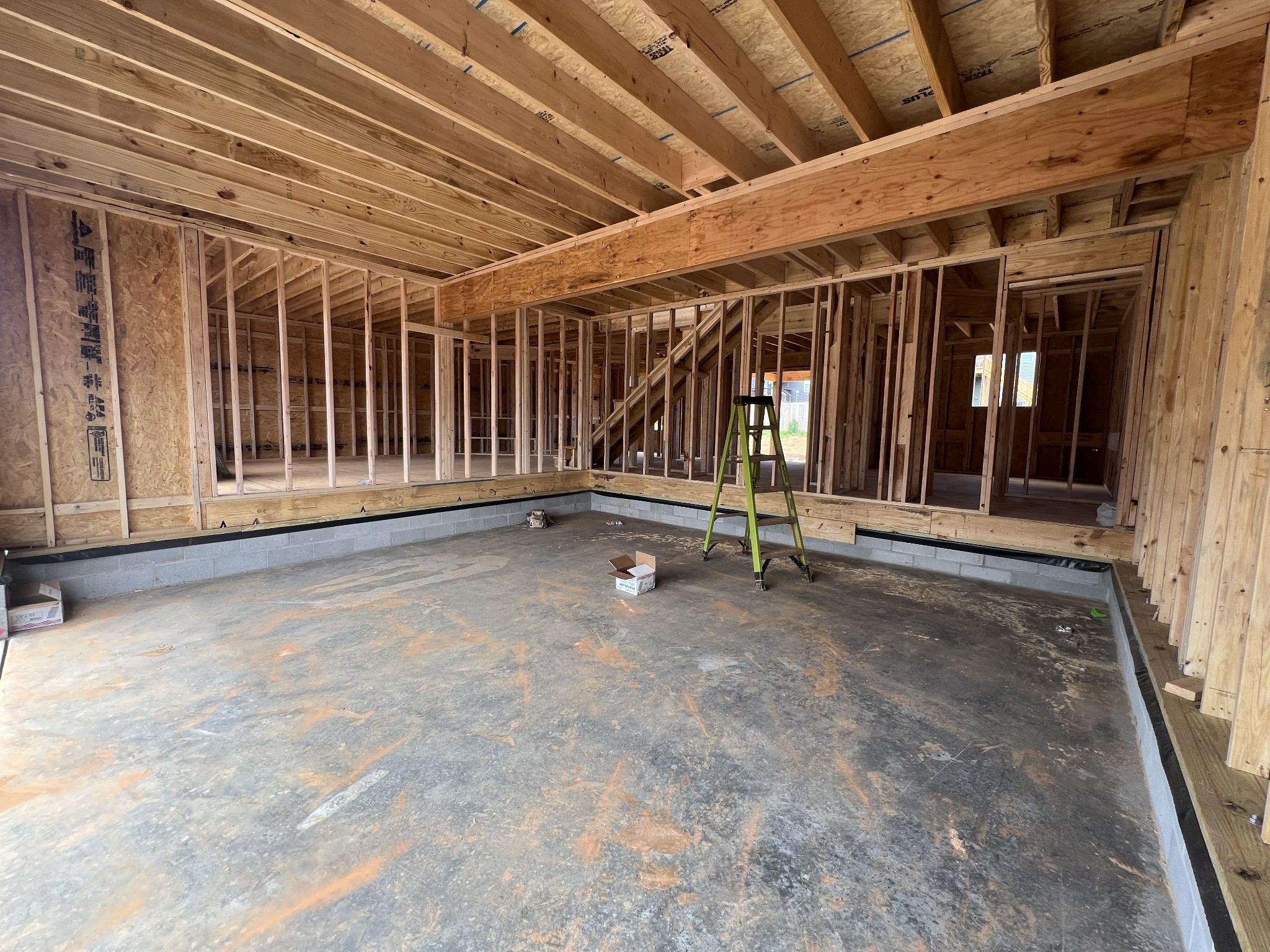 365 Cardinal Creek