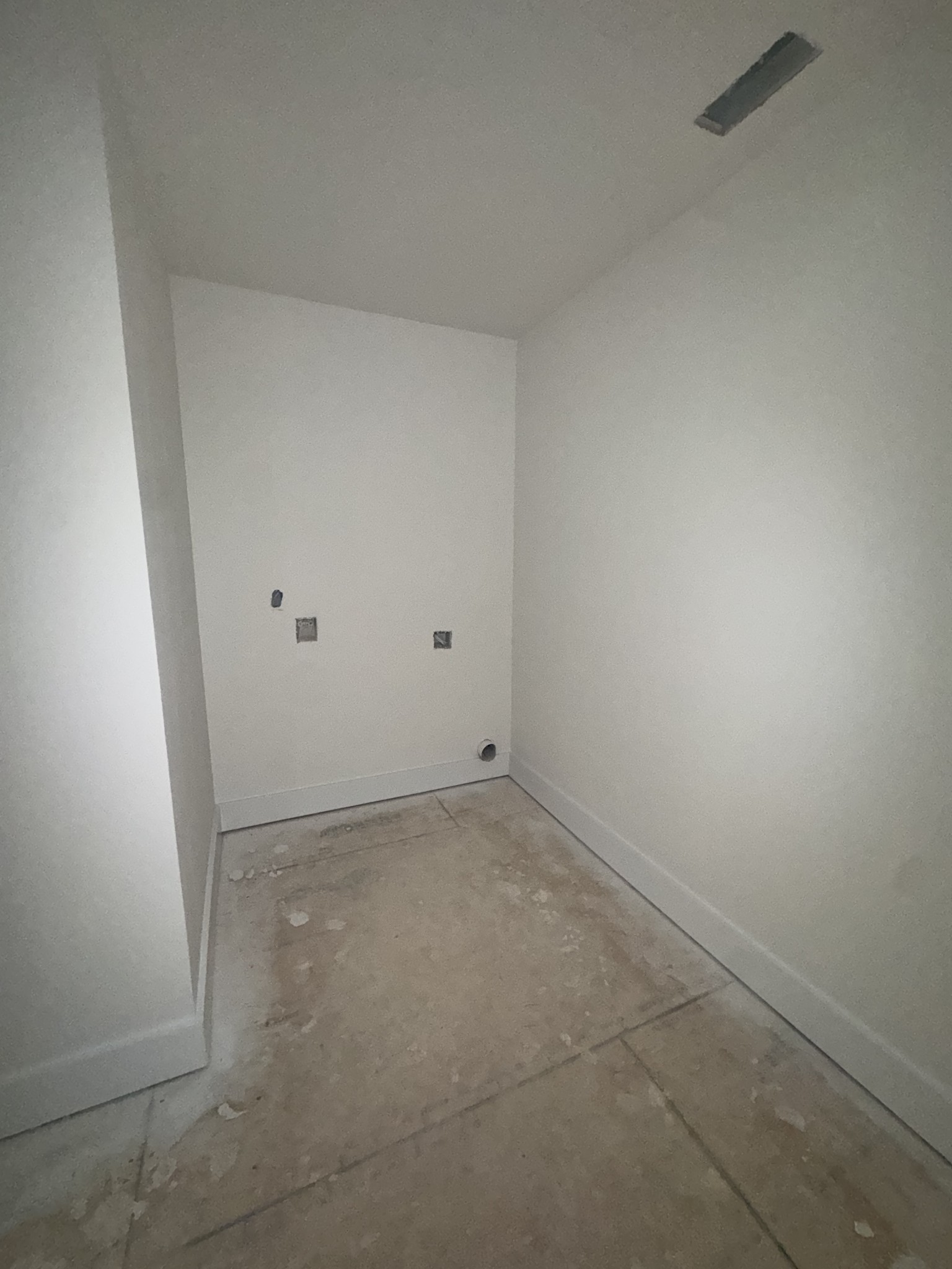 365 Cardinal Creek