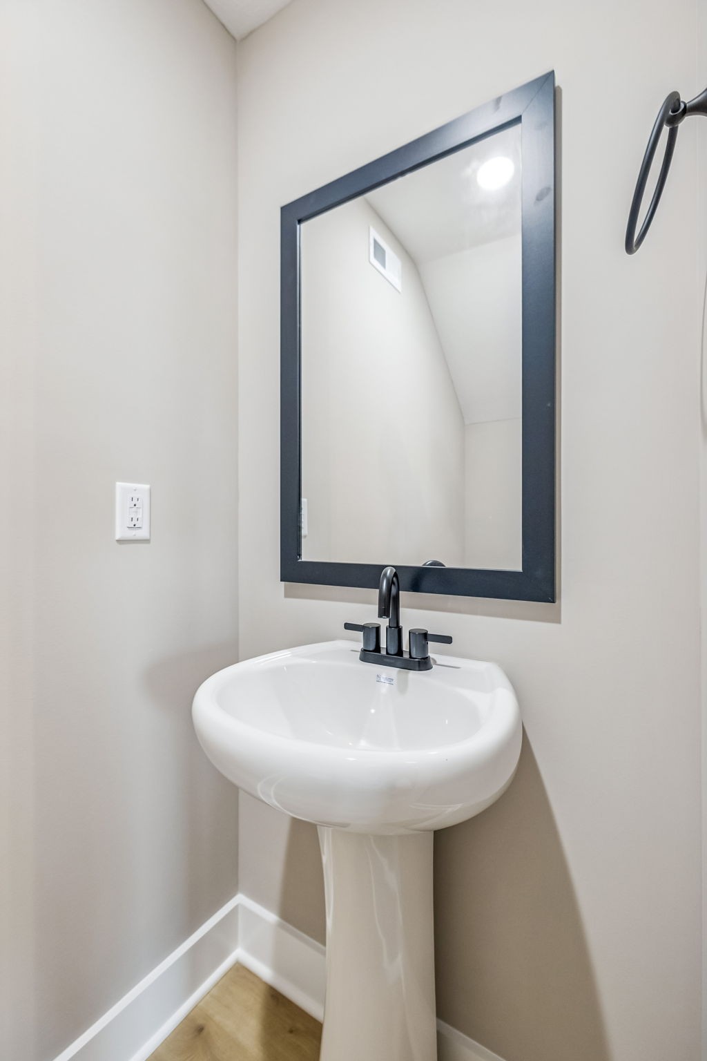 365 Cardinal Creek
