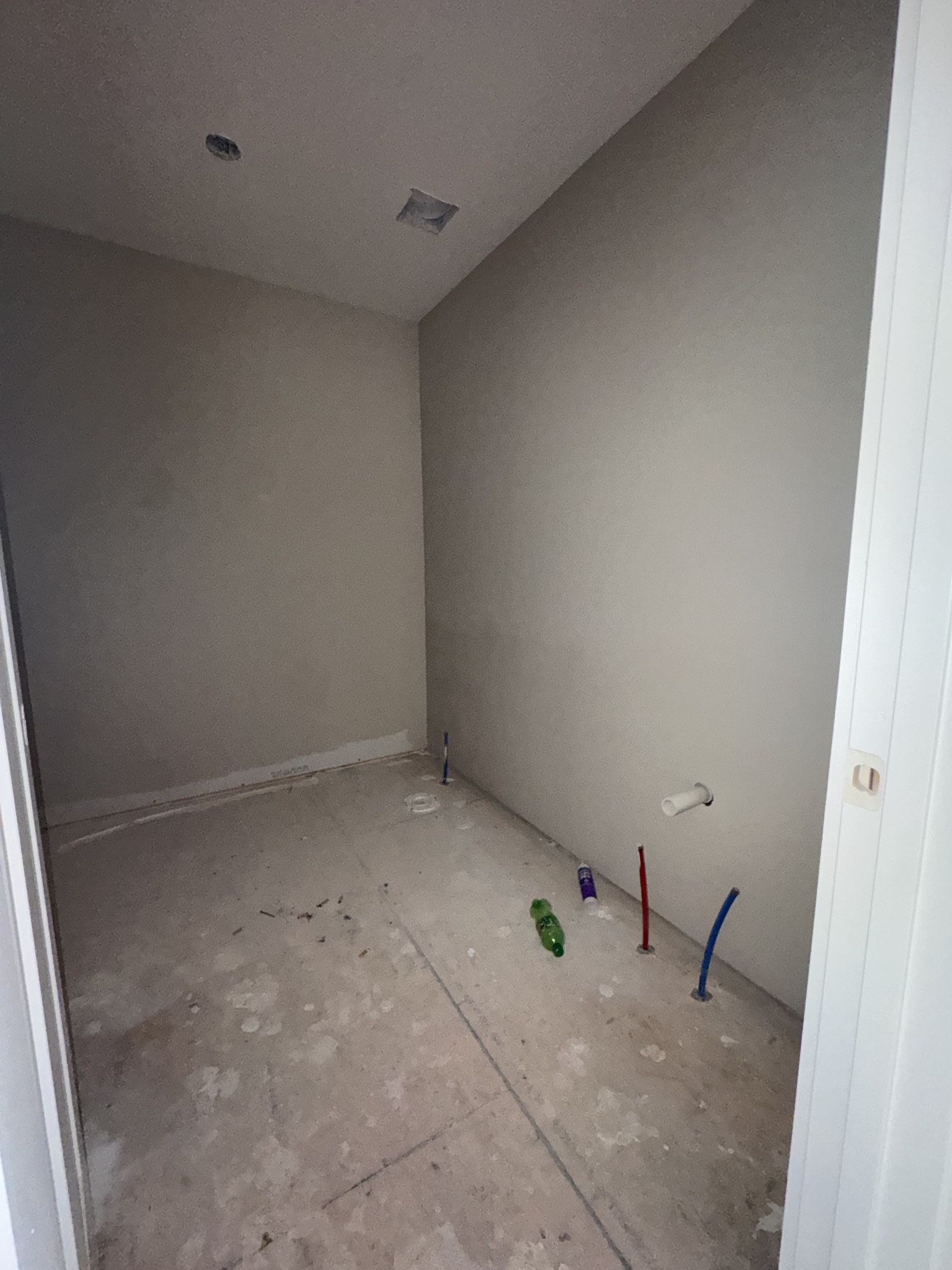 365 Cardinal Creek