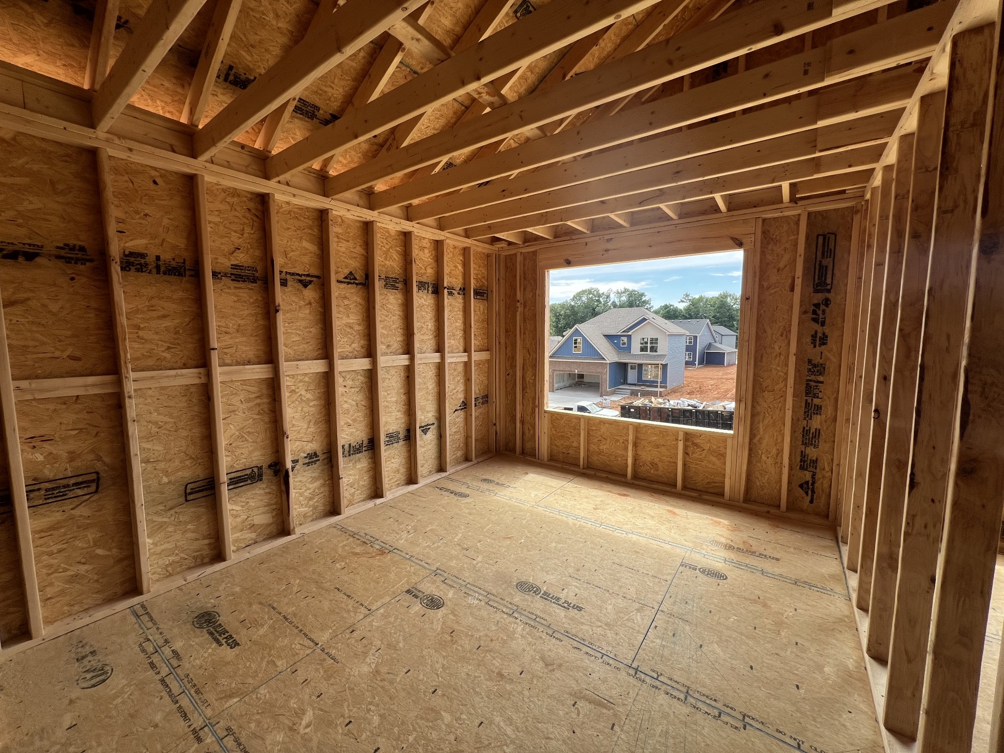 365 Cardinal Creek