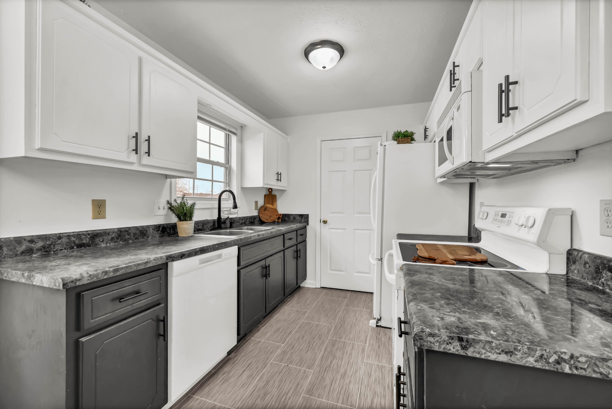 3260 Veranda Cir