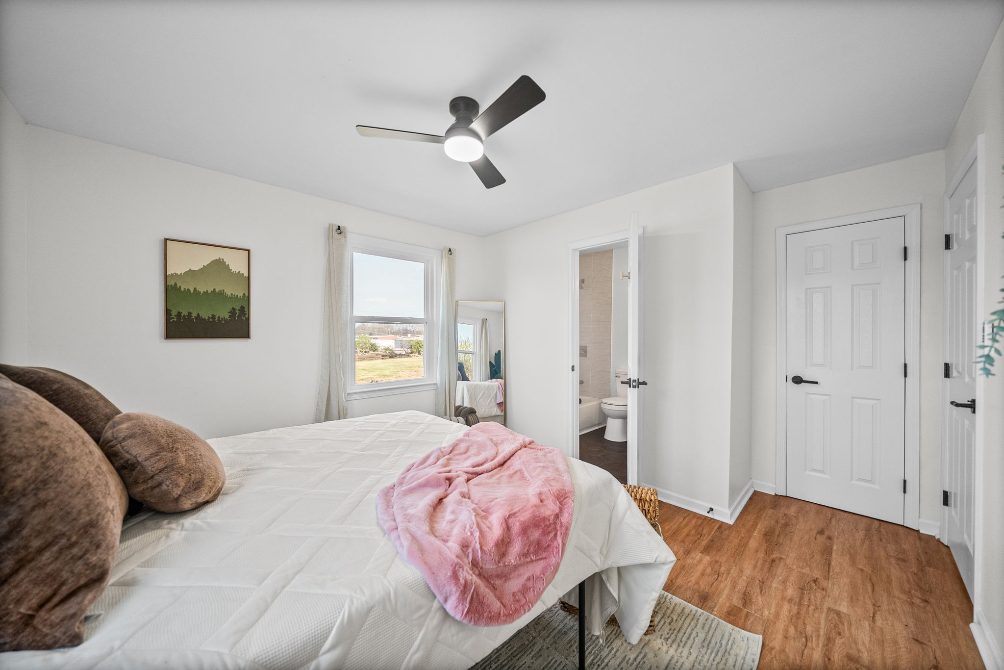829 Glendale Dr