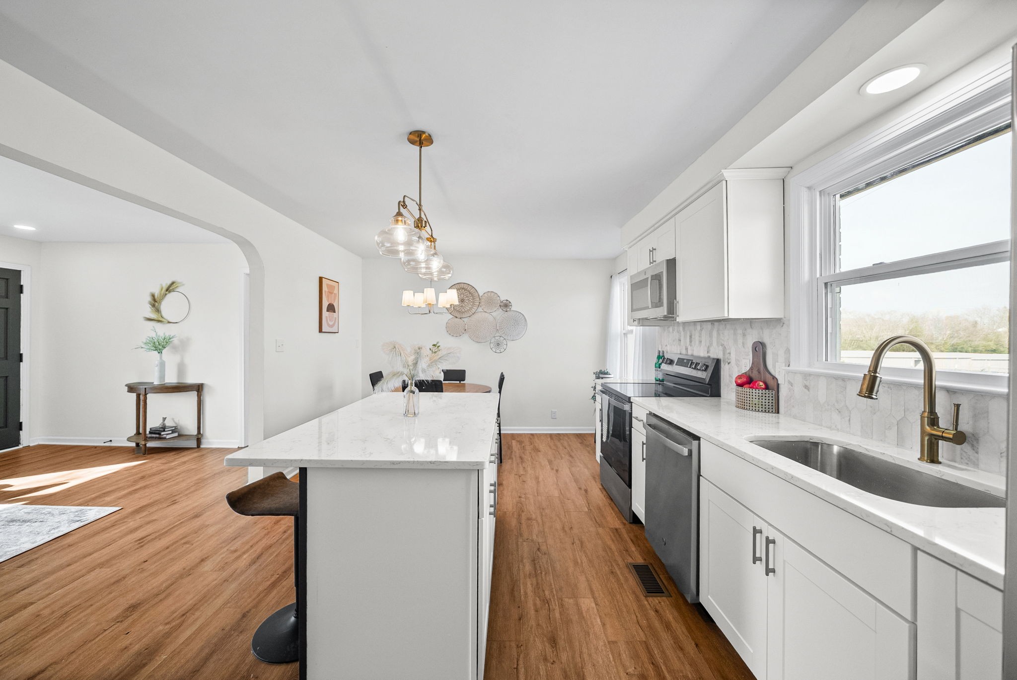 829 Glendale Dr