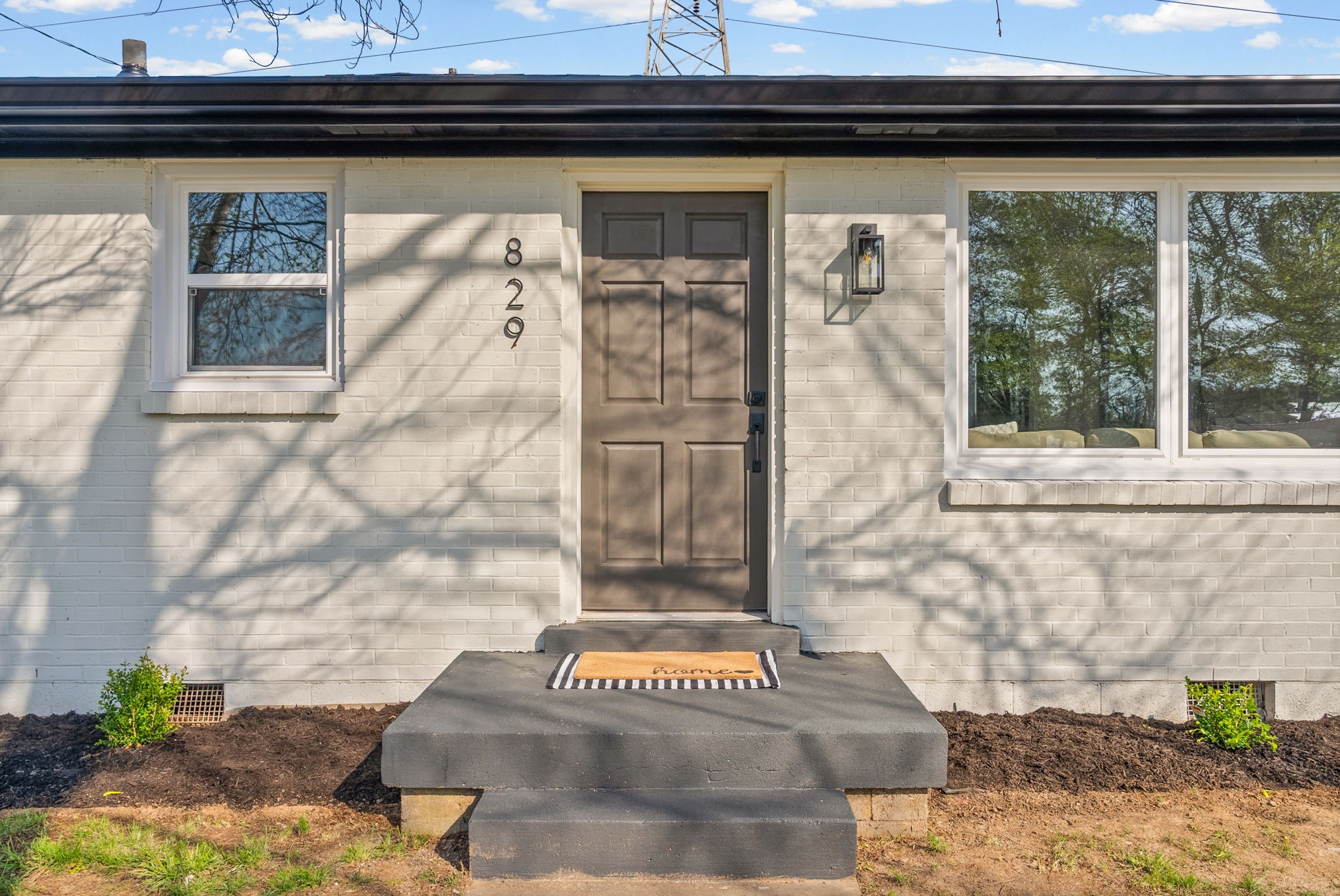 829 Glendale Dr