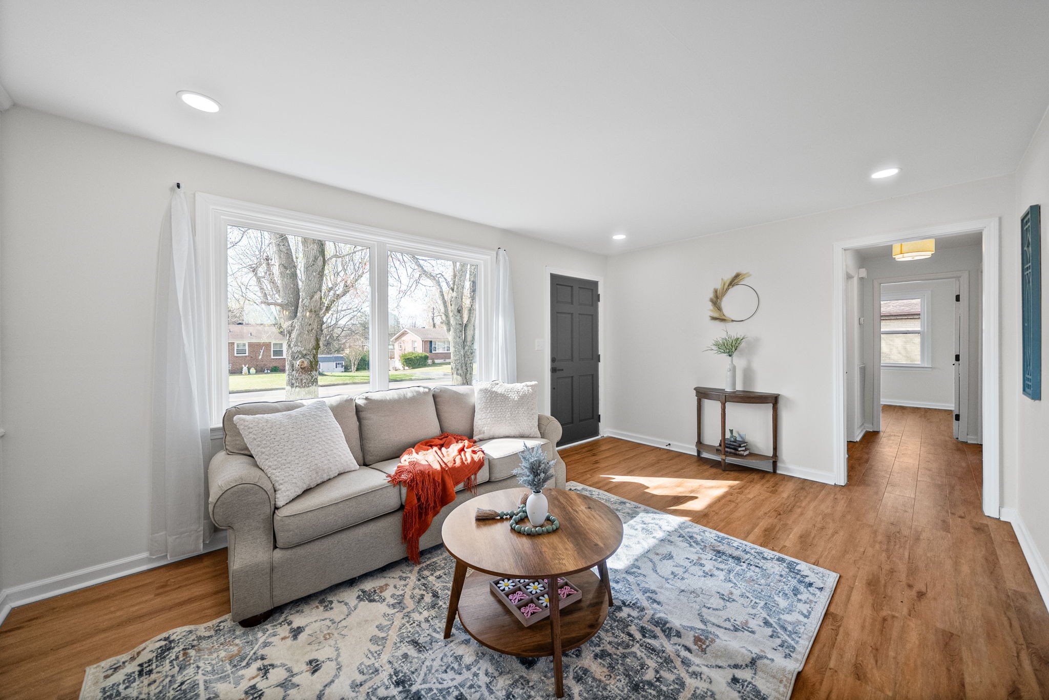 829 Glendale Dr