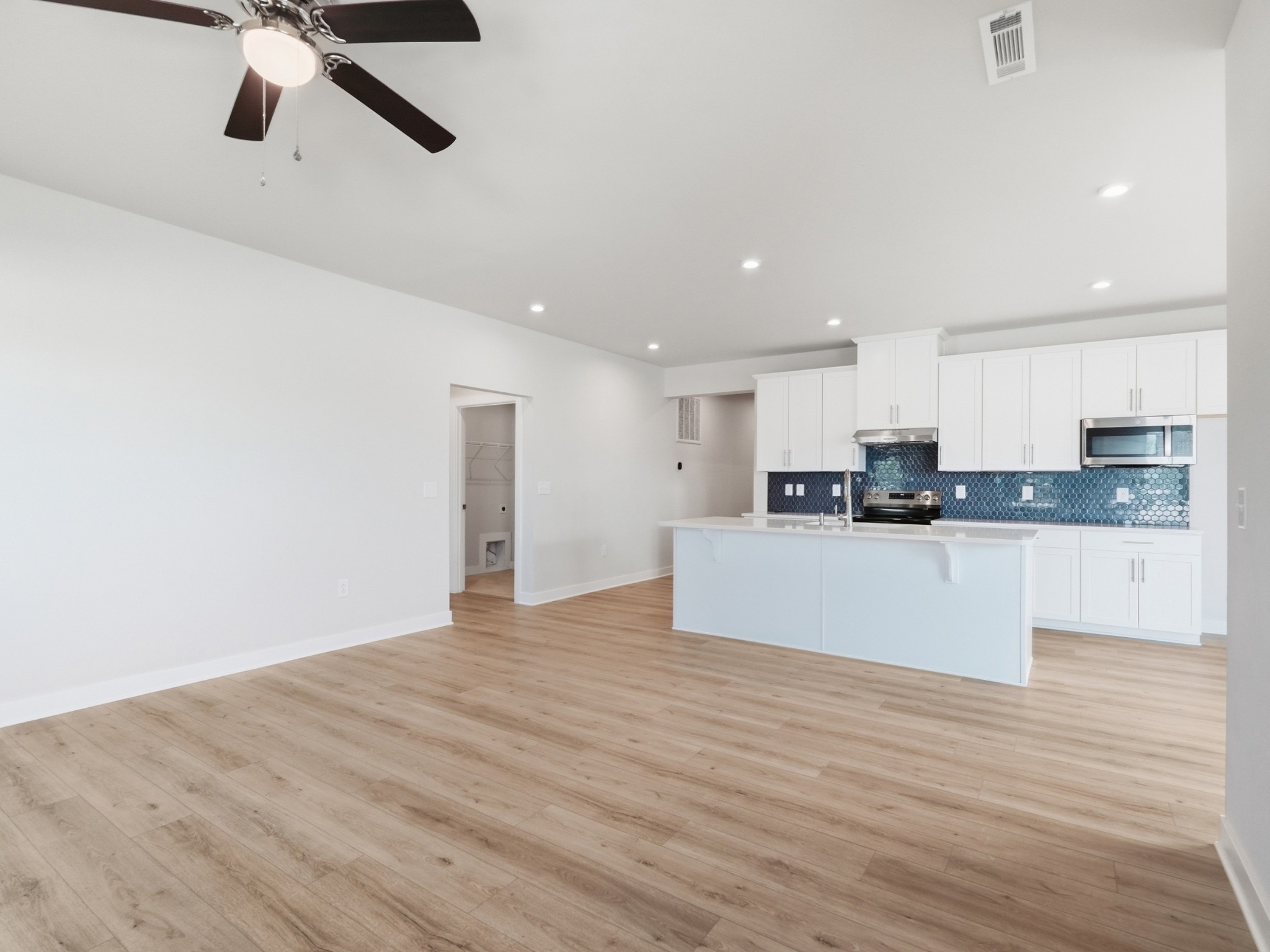 1132 Bay Meadows Way
